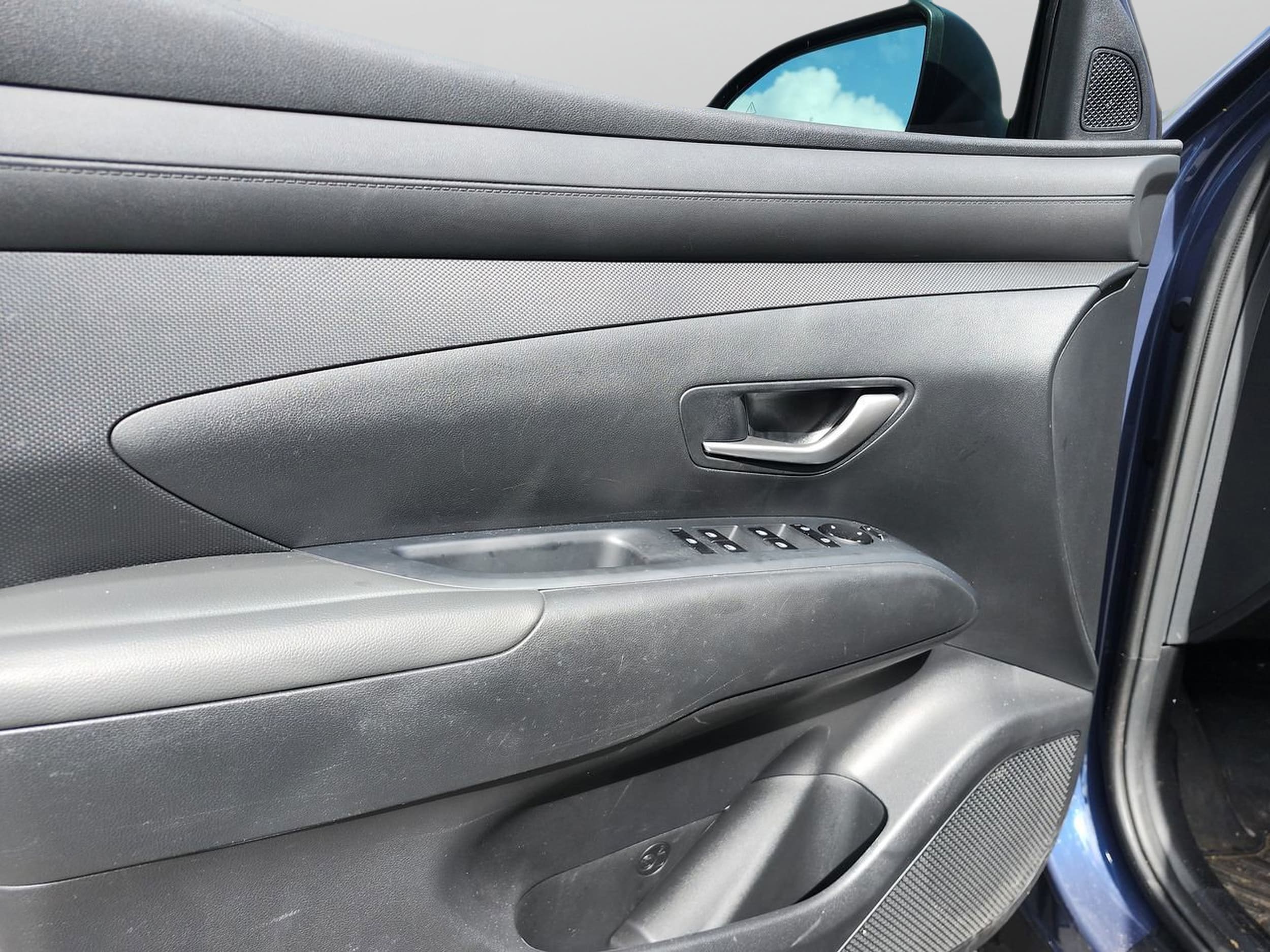2025 Hyundai Tucson SE - Photo 15