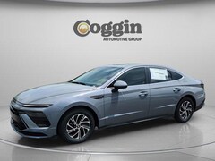 2026 Hyundai Sonata Hybrid Blue Sedan