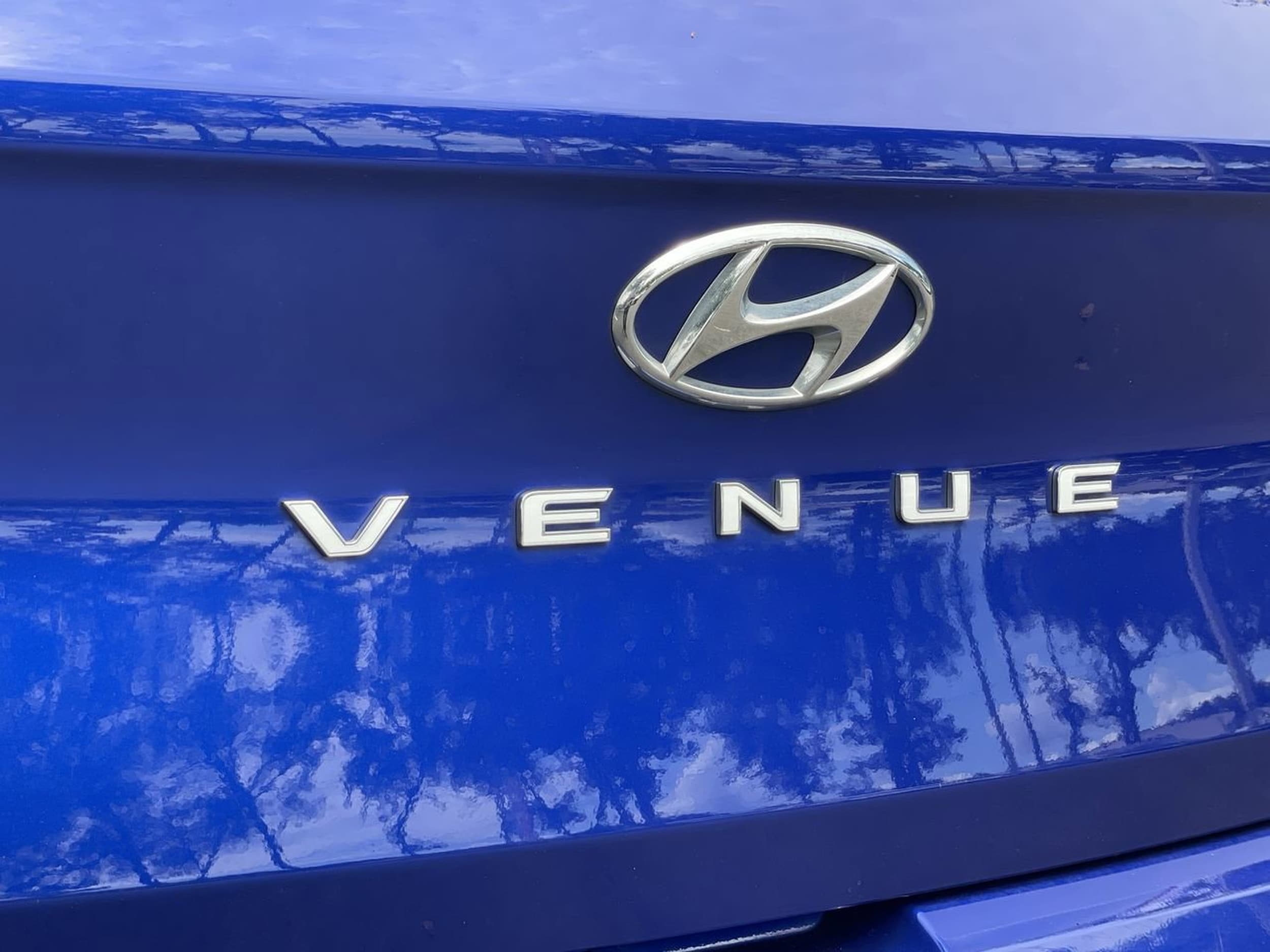 2023 Hyundai Venue Limited - Photo 33
