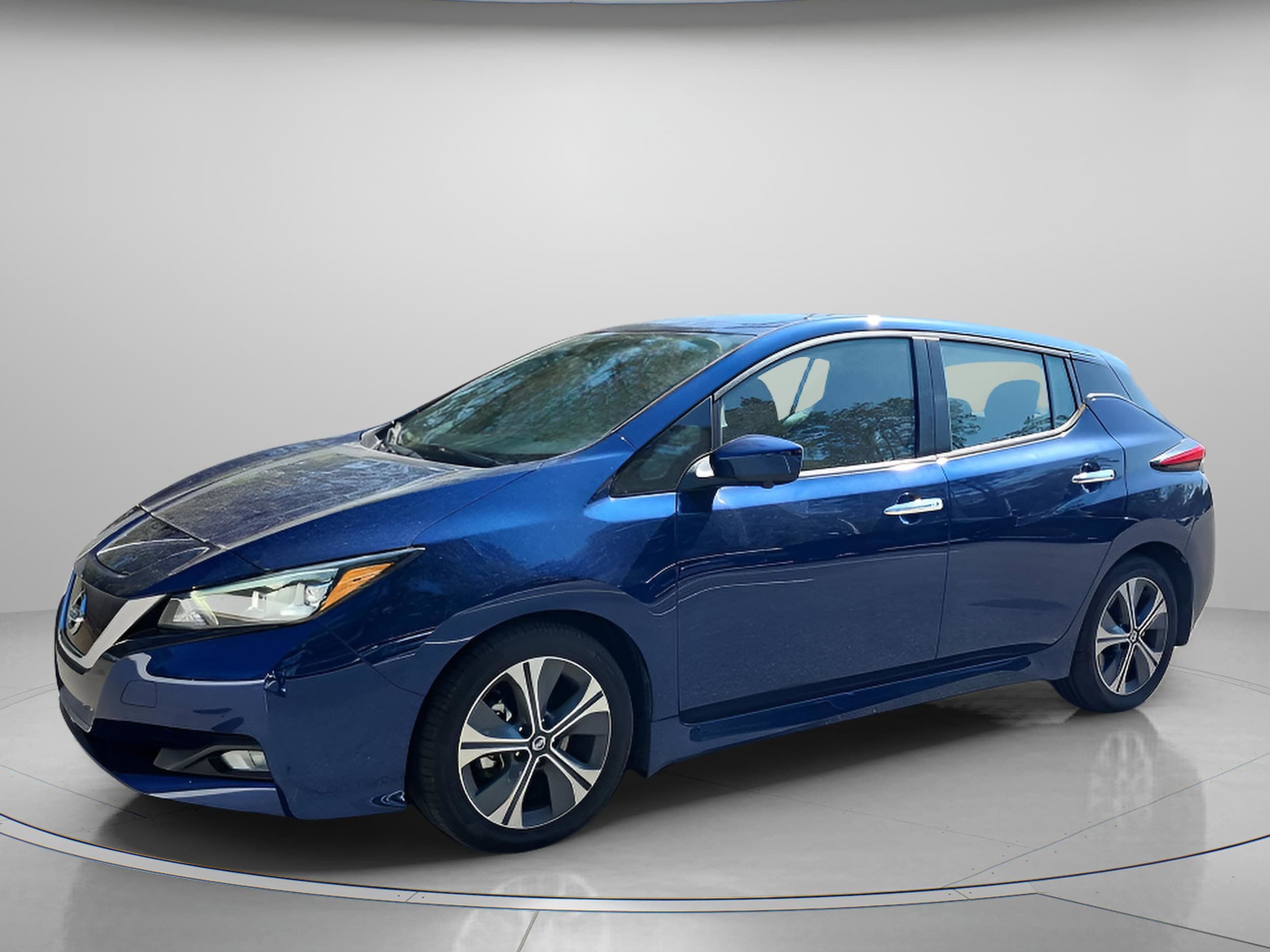 Used 2022 Nissan LEAF SV with VIN 1N4AZ1CV5NC562026 for sale in DeLand, FL