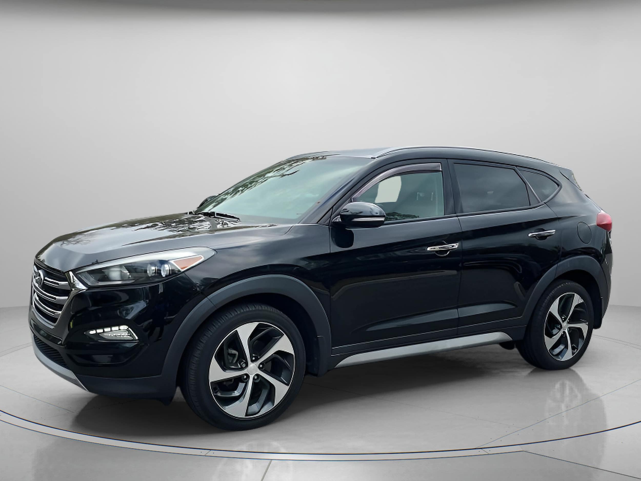 Used 2017 Hyundai Tucson Limited with VIN KM8J33A20HU371513 for sale in DeLand, FL