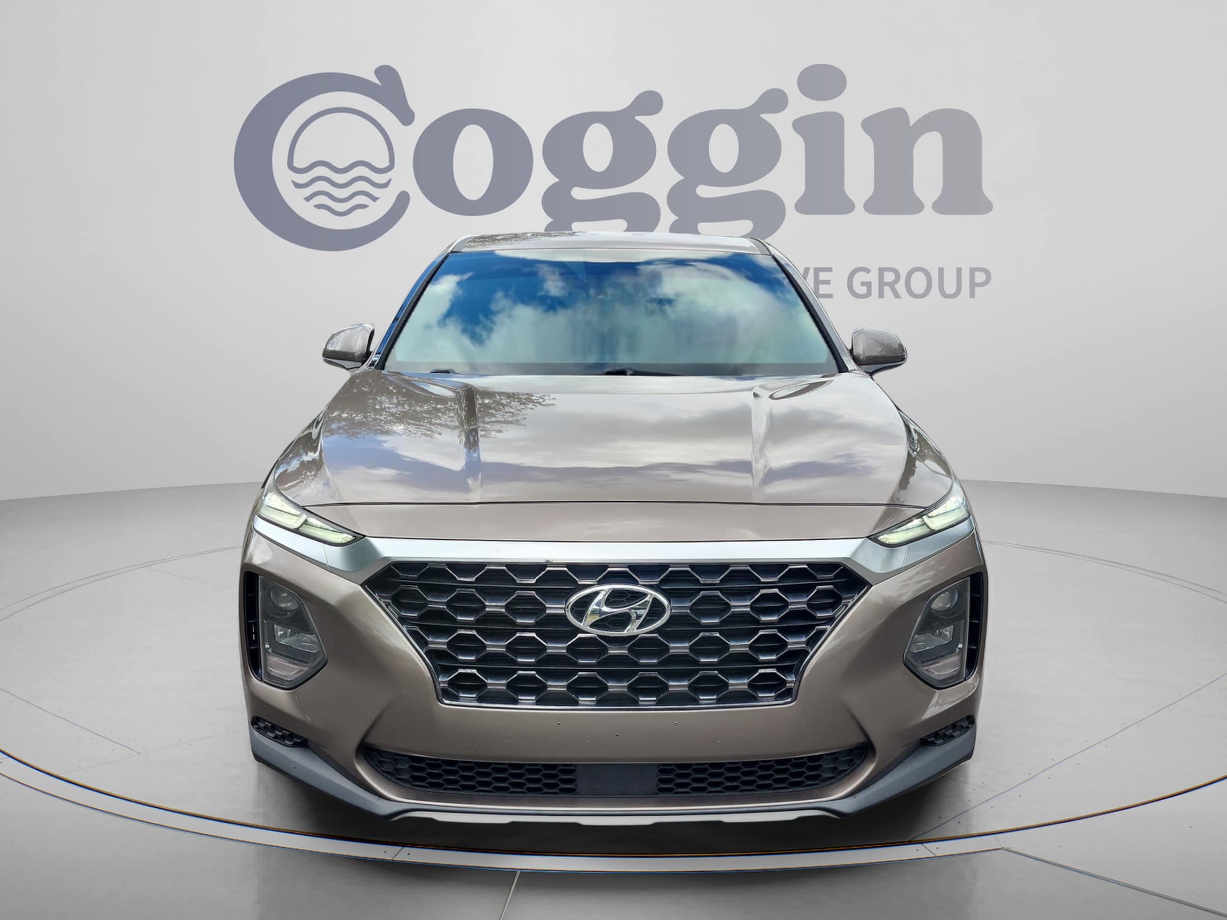 2019 Hyundai Santa Fe SE - Photo 9