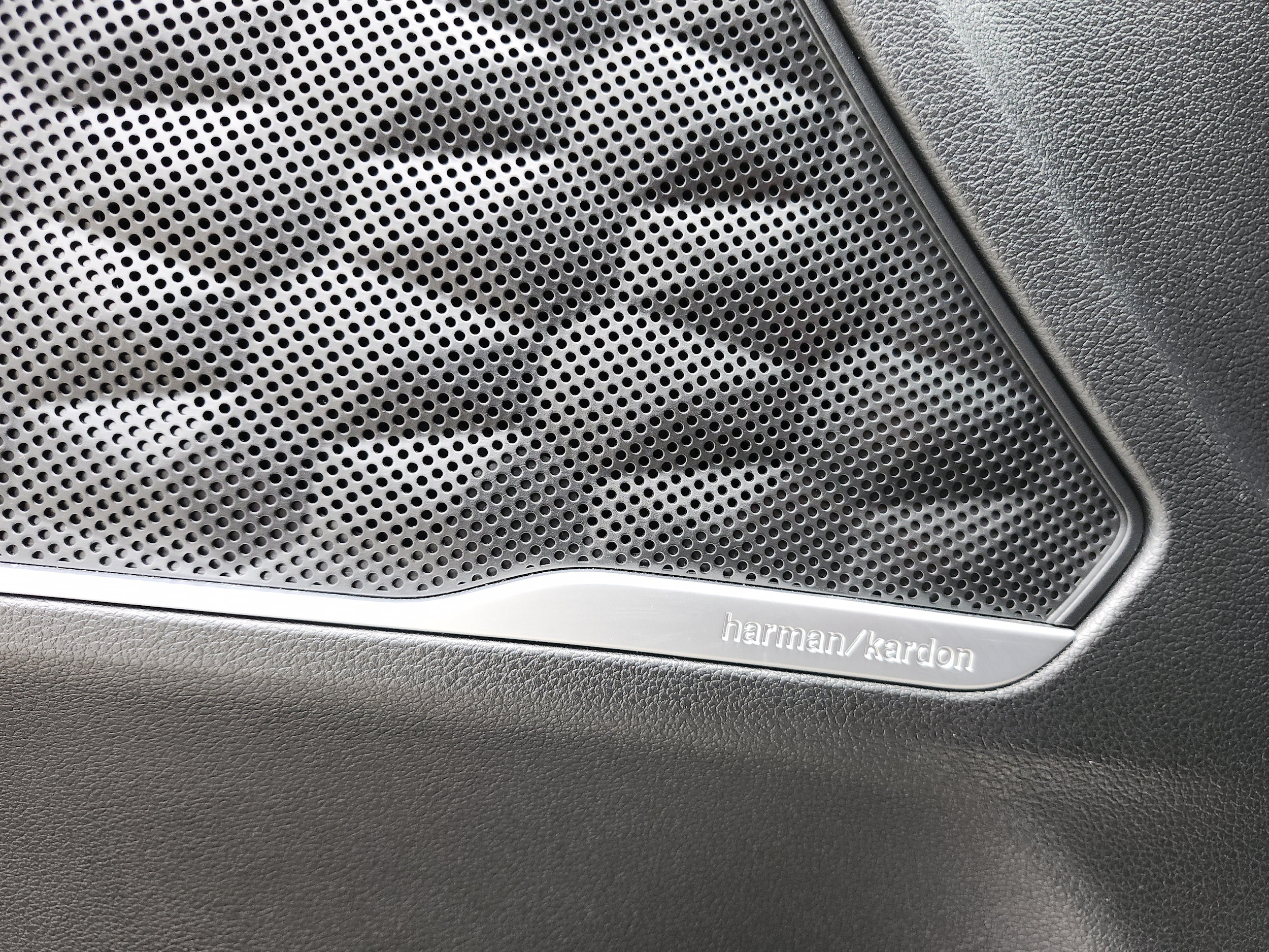2021 Hyundai Santa Fe Limited - Photo 20