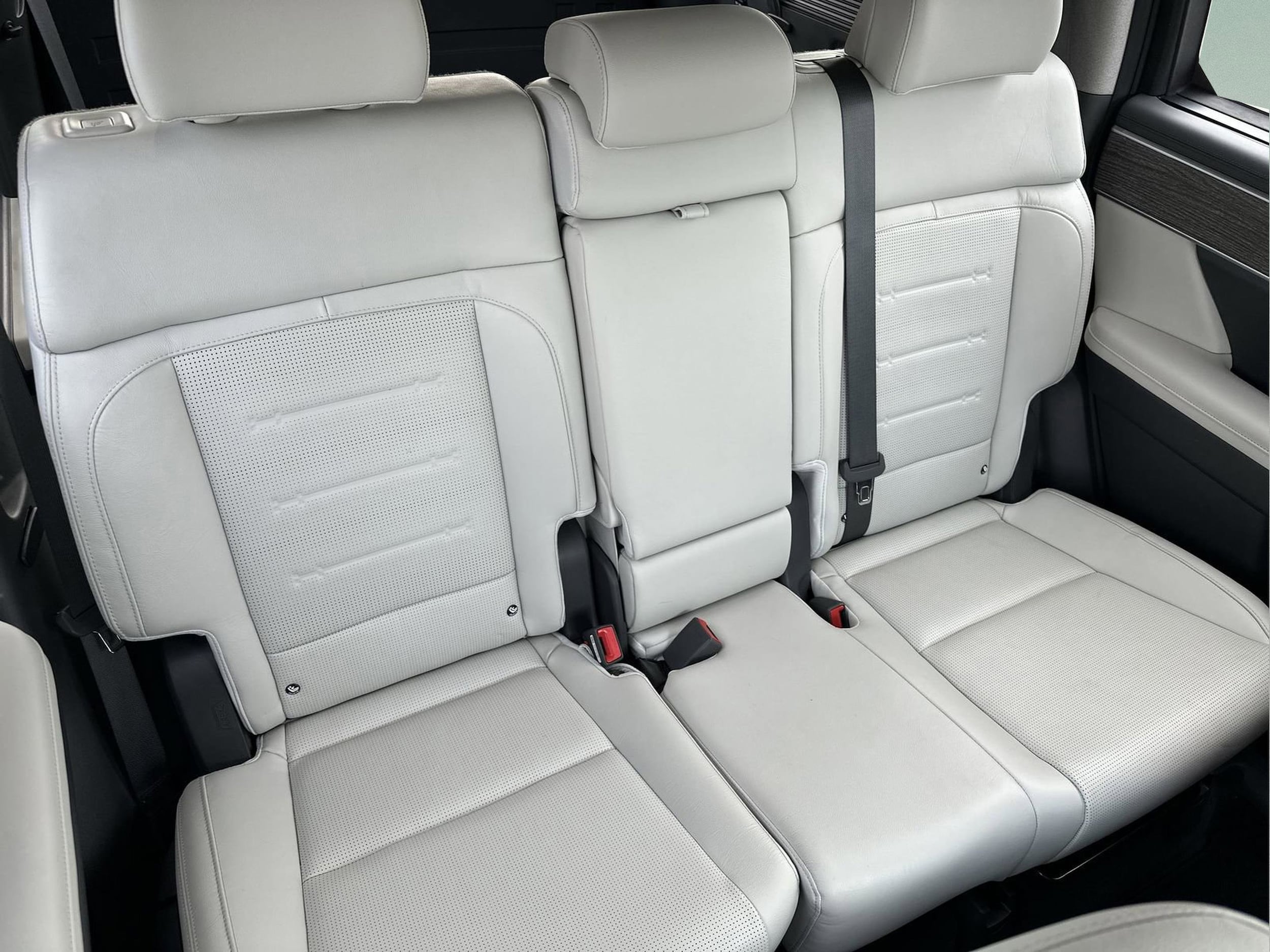 2024 Hyundai Santa Fe Limited - Photo 24