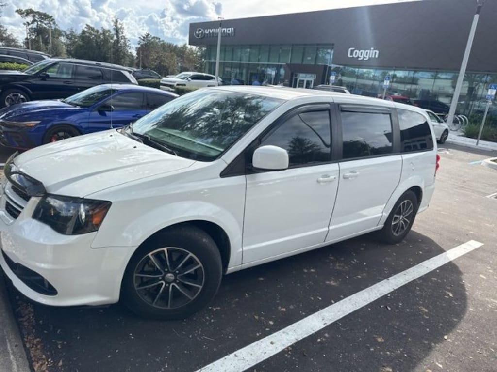 Used 2018 Dodge Grand Caravan GT Van Passenger Van