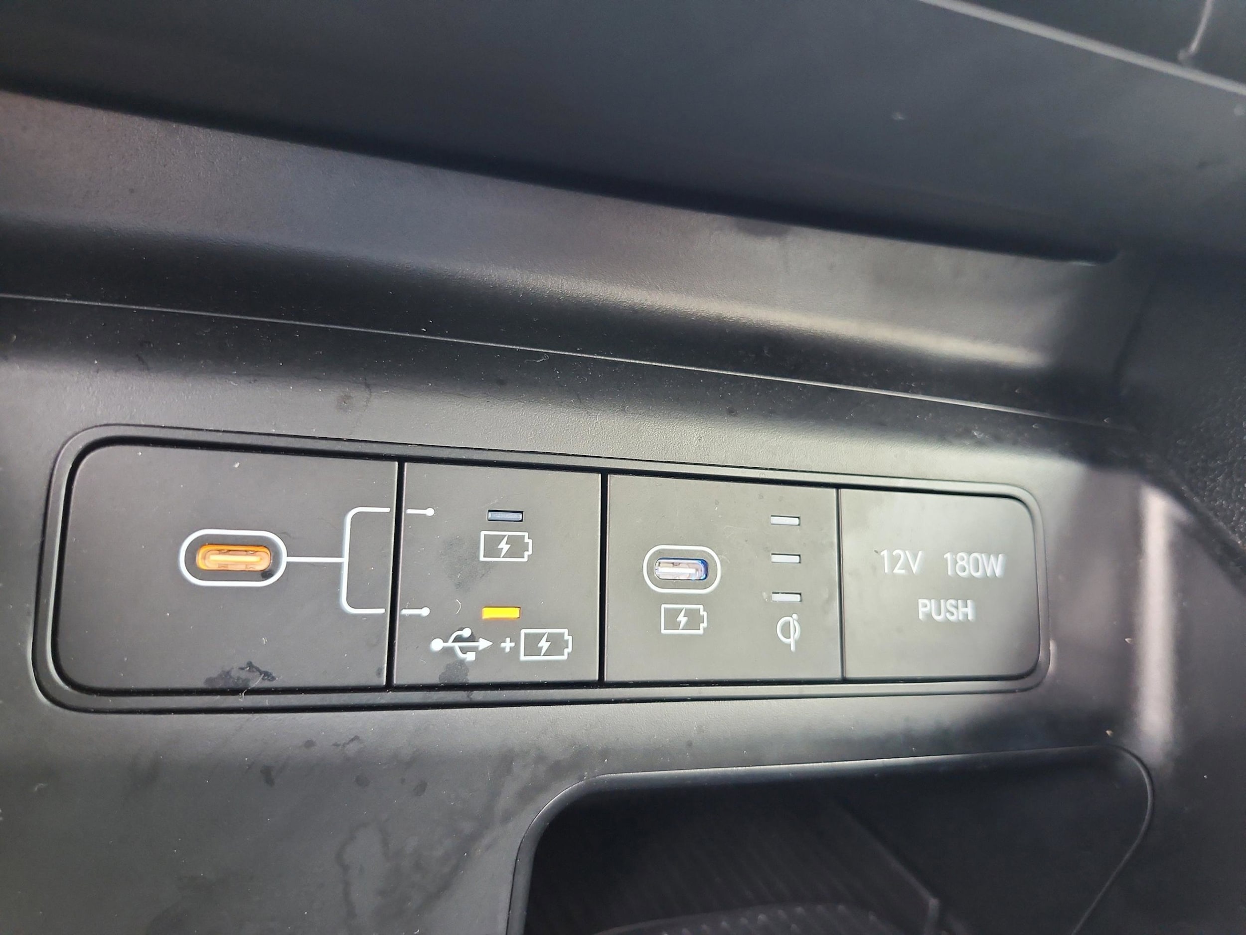 2025 Hyundai Tucson SEL - Photo 25