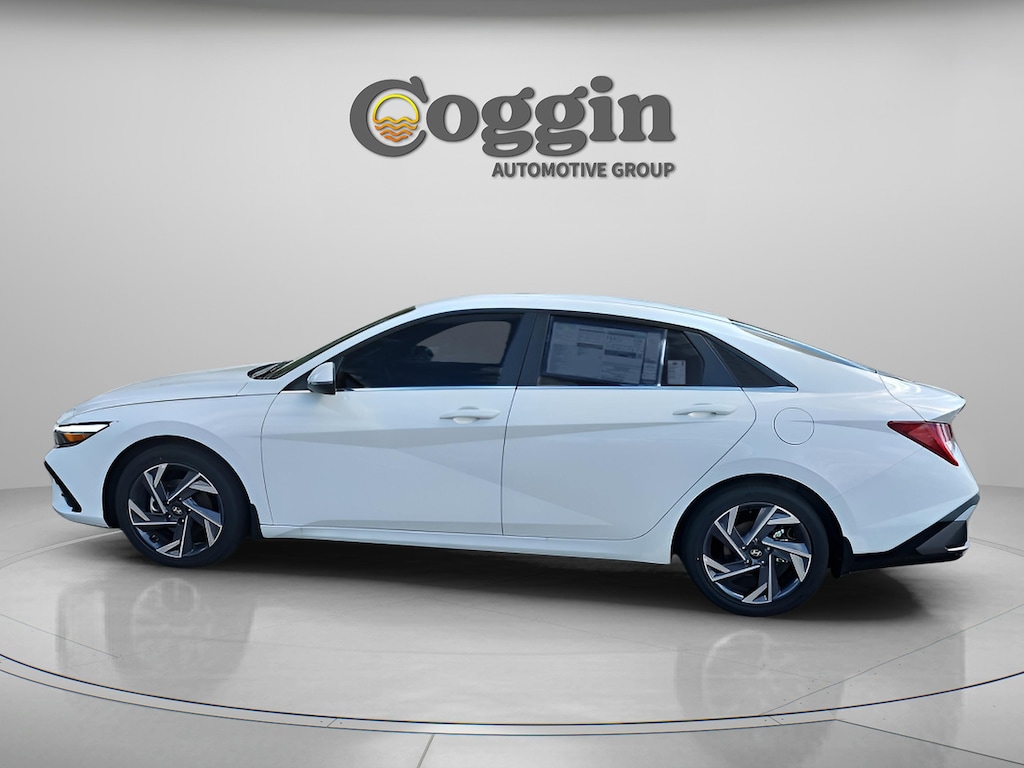 New 2026 Hyundai Elantra Hybrid Limited Sedan