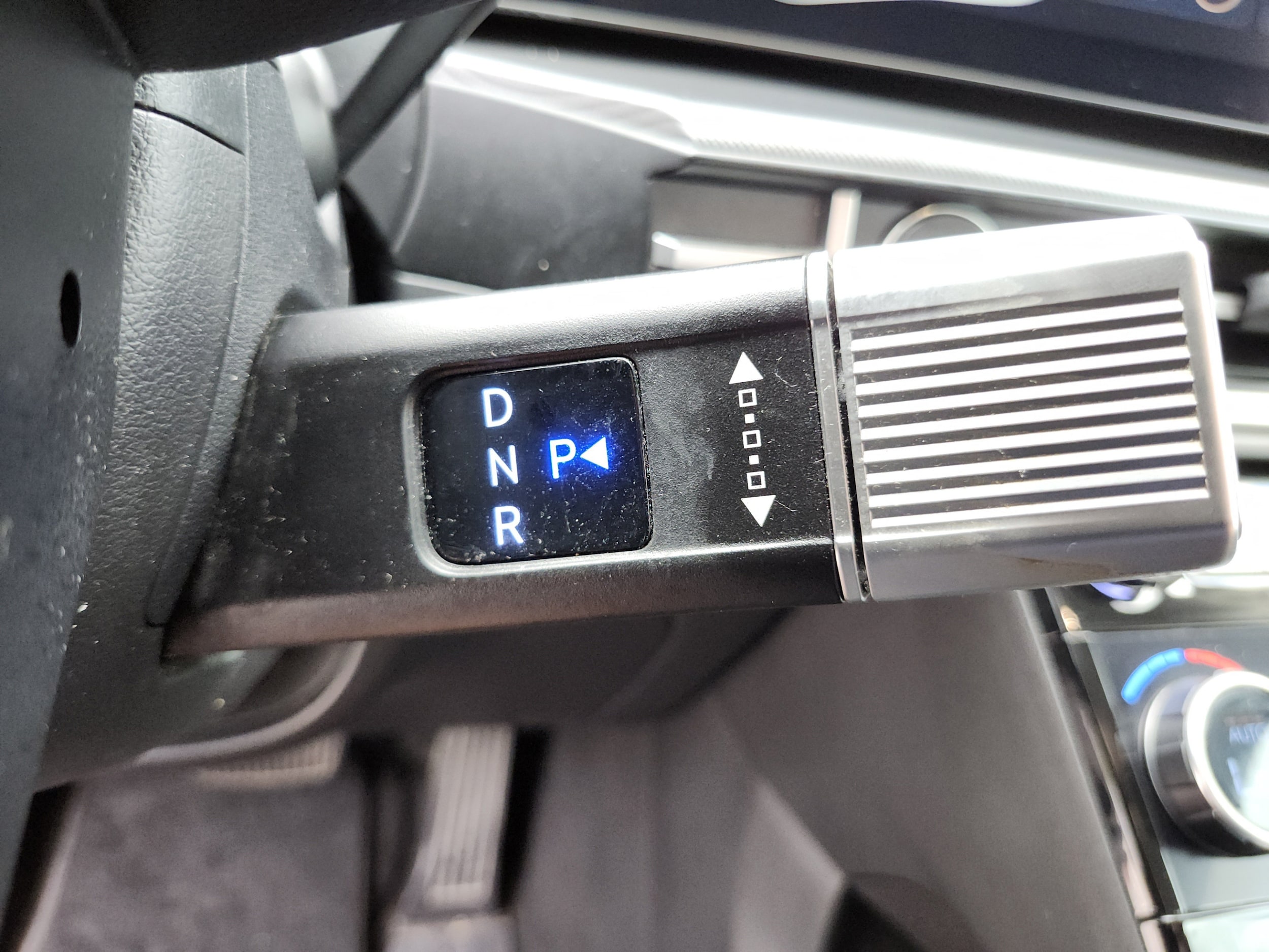 2025 Hyundai Santa Fe SEL - Photo 15