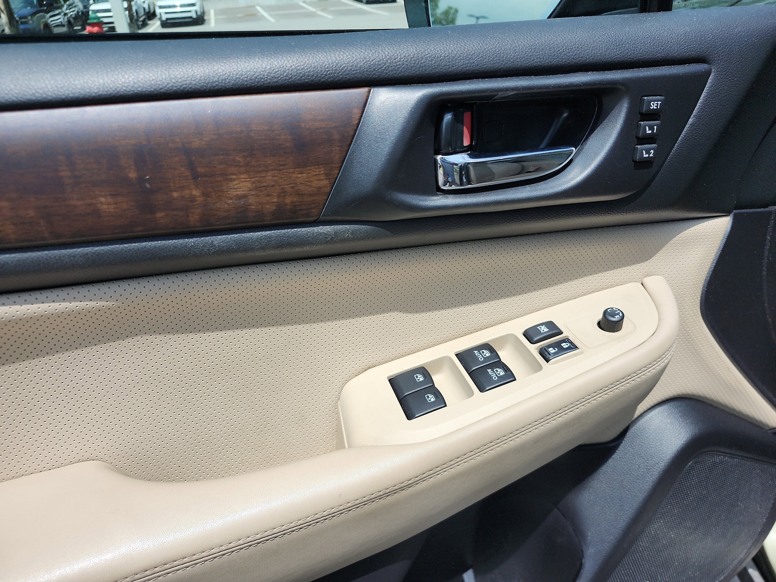 2017 Subaru Outback Limited - Photo 16