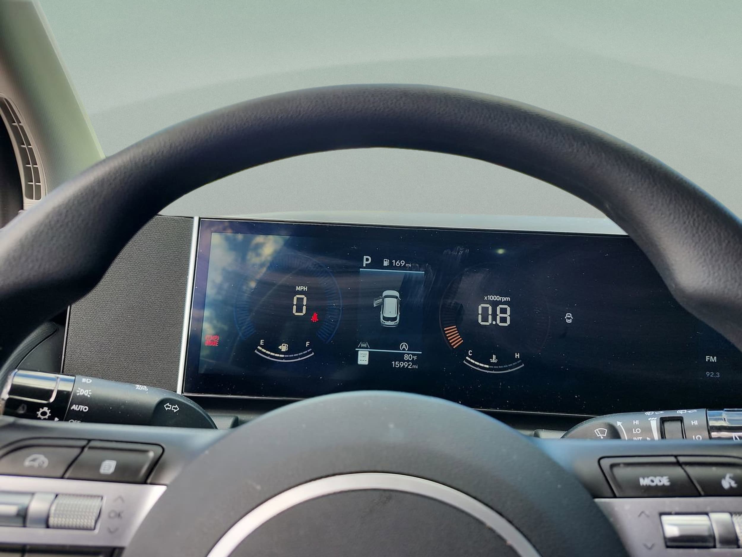 2025 Hyundai Tucson SE - Photo 11