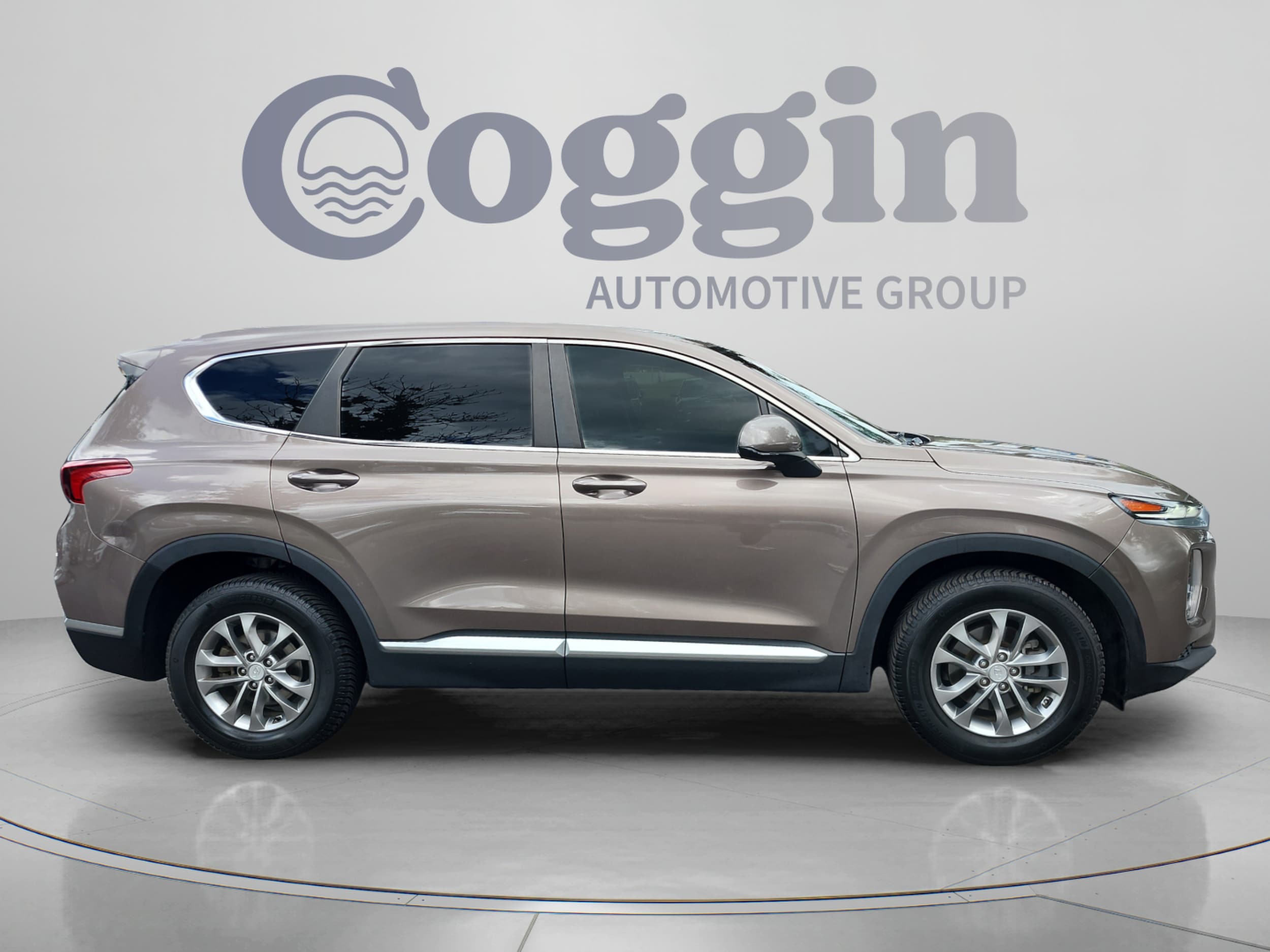 2019 Hyundai Santa Fe SE - Photo 7
