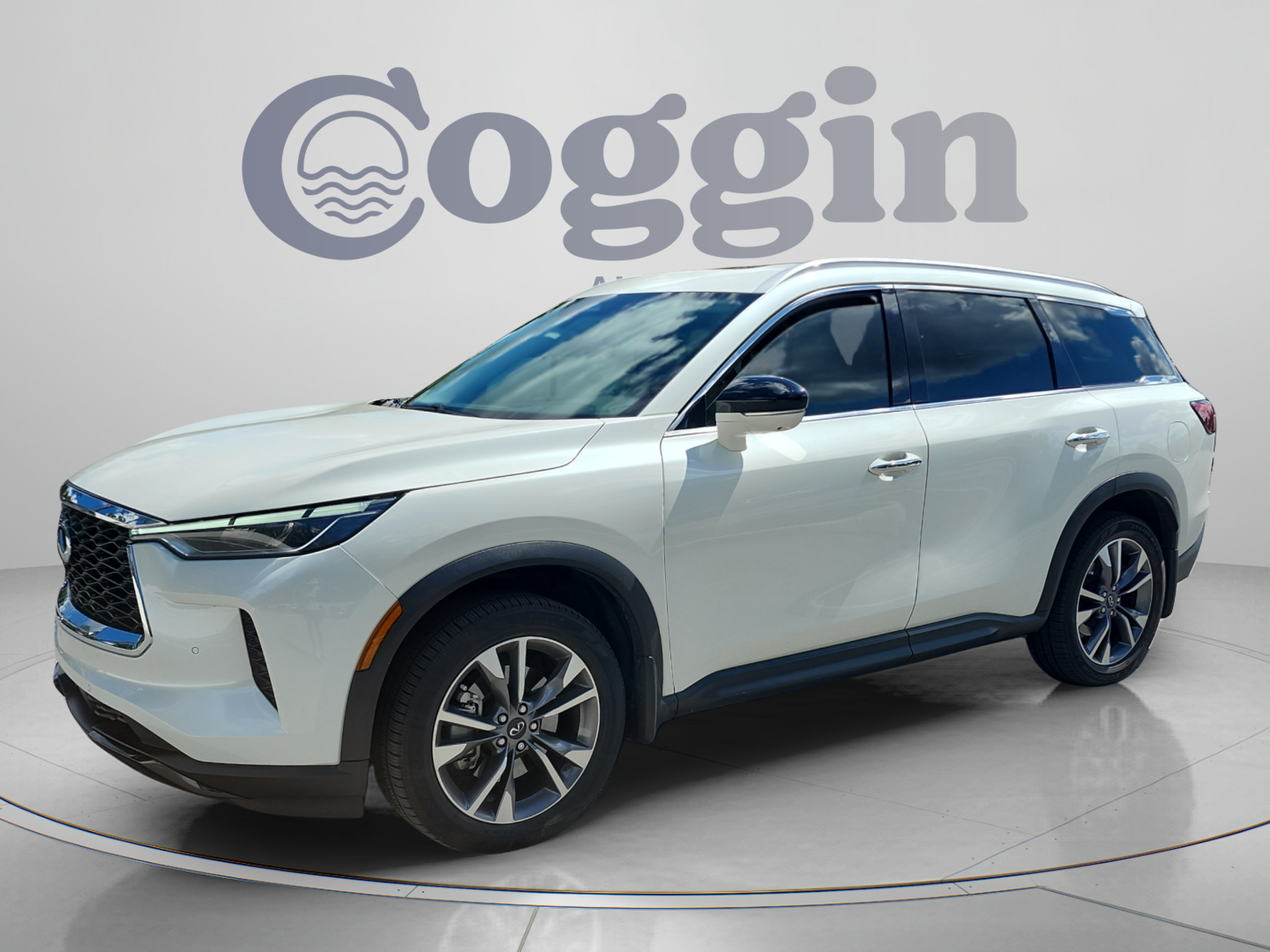 2023 INFINITI QX60 LUXE SUV