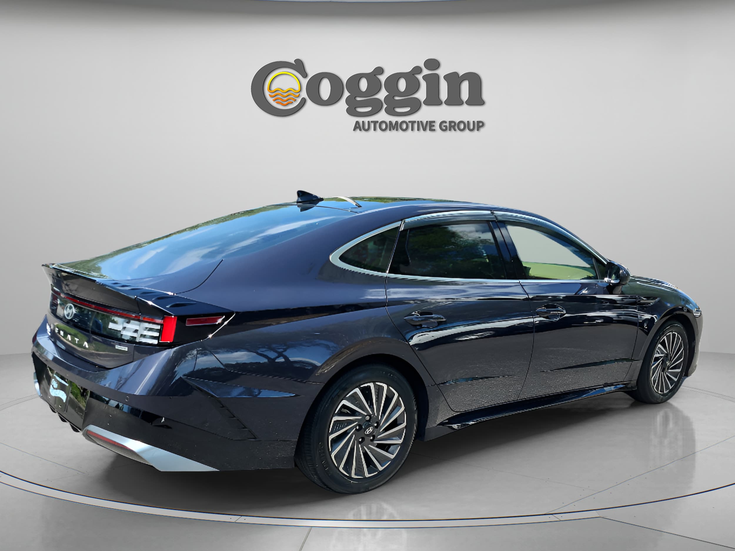 2024 Hyundai Sonata Hybrid Limited - Photo 6