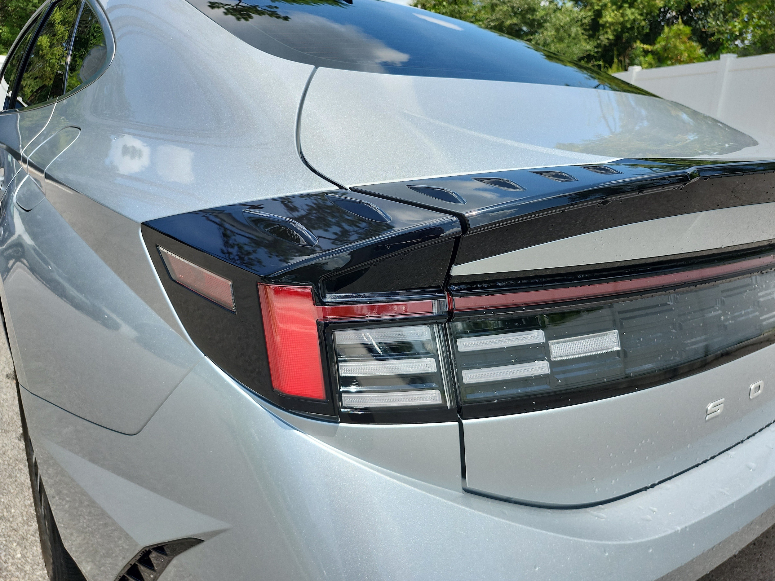 2024 Hyundai Sonata Hybrid SEL - Photo 23