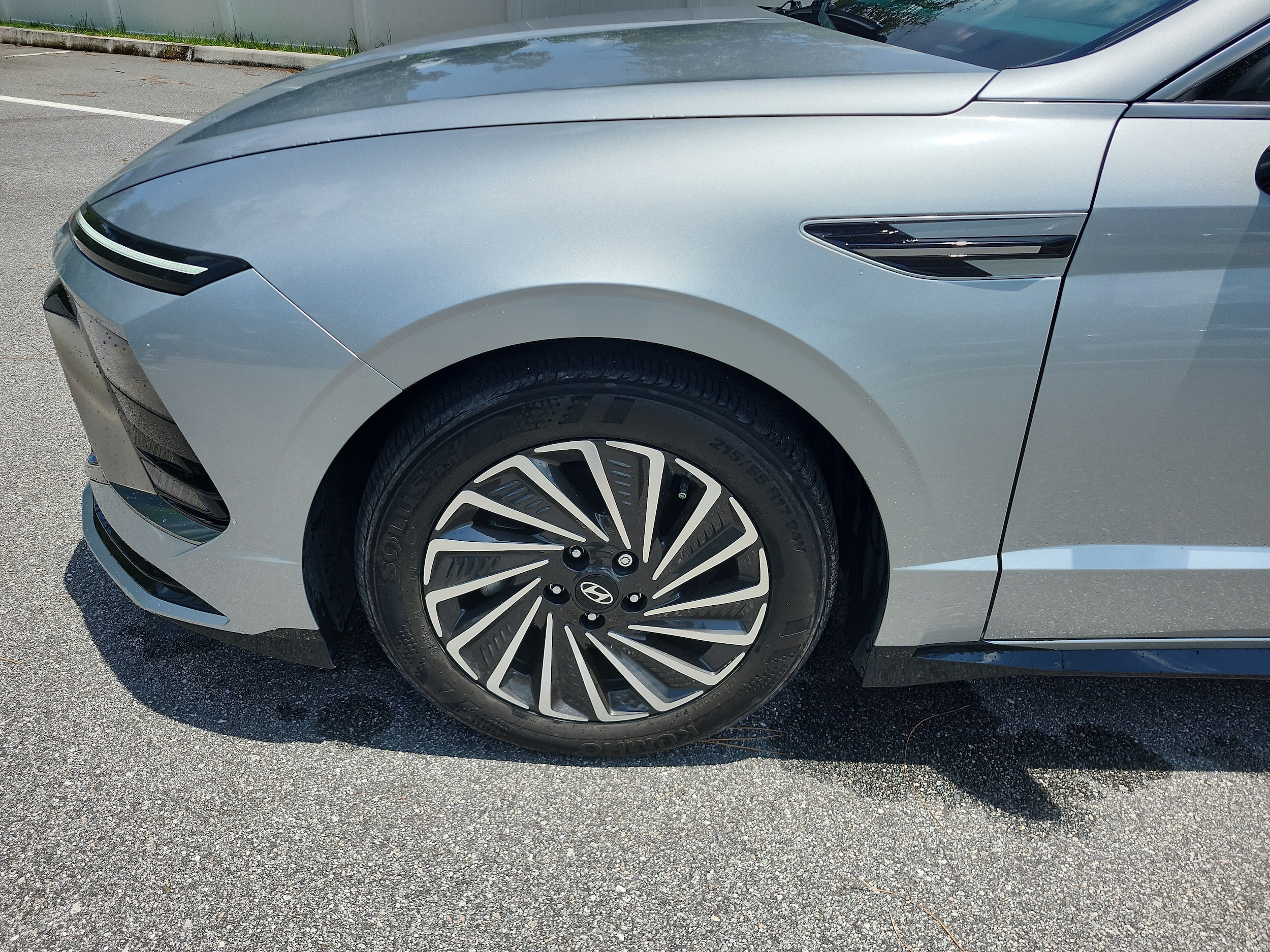 2024 Hyundai Sonata Hybrid SEL - Photo 10