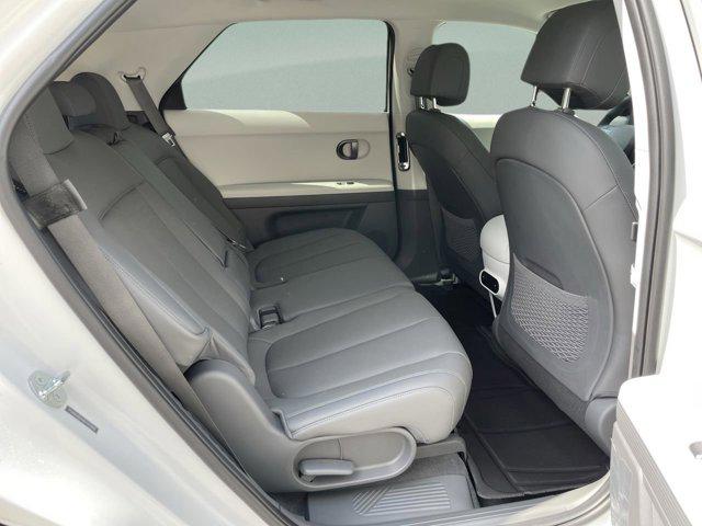 2025 Hyundai IONIQ 5 SEL - Photo 17