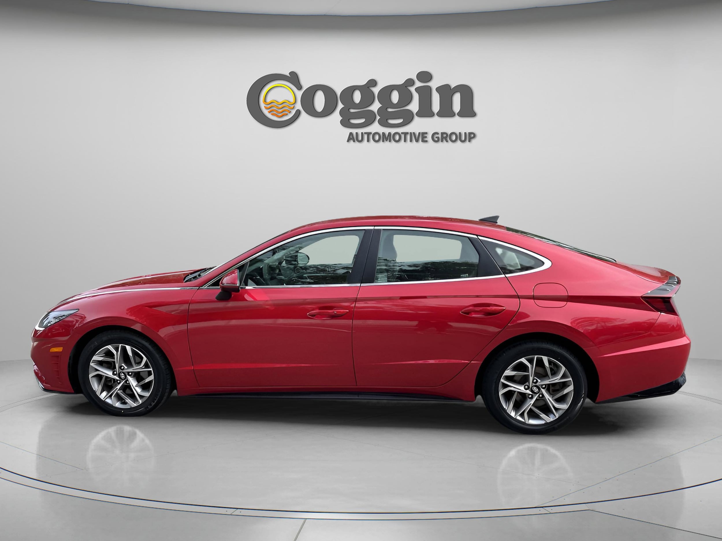 Used 2021 Hyundai Sonata SEL with VIN 5NPEL4JA9MH105463 for sale in DeLand, FL