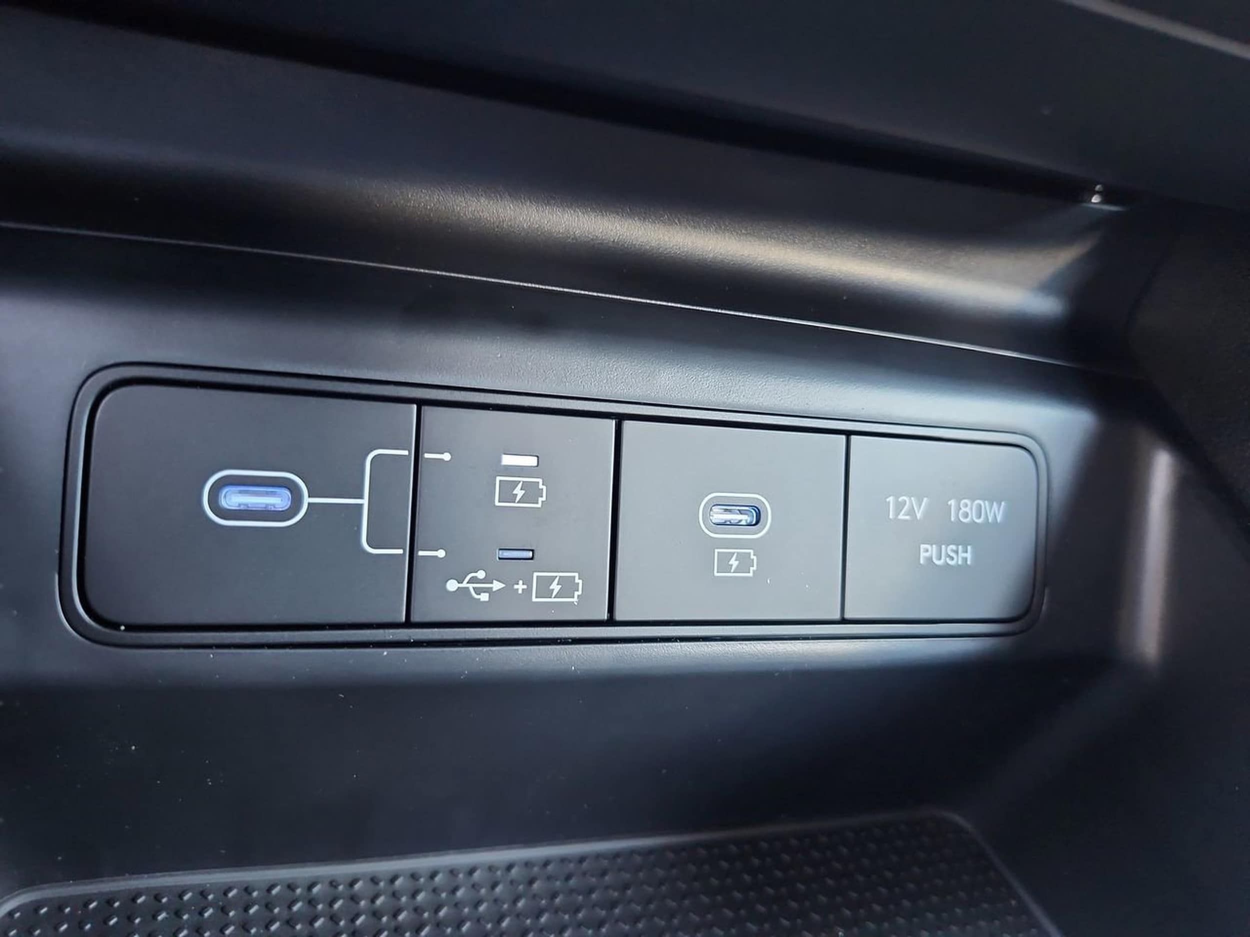 2026 Hyundai Tucson SE - Photo 31