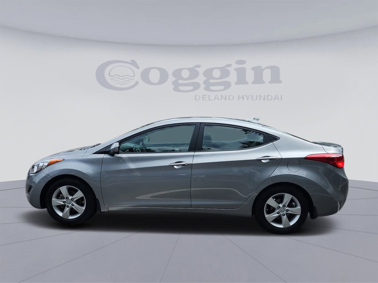 Used 2013 Hyundai Elantra GLS with VIN KMHDH4AE5DU803358 for sale in Deland, FL