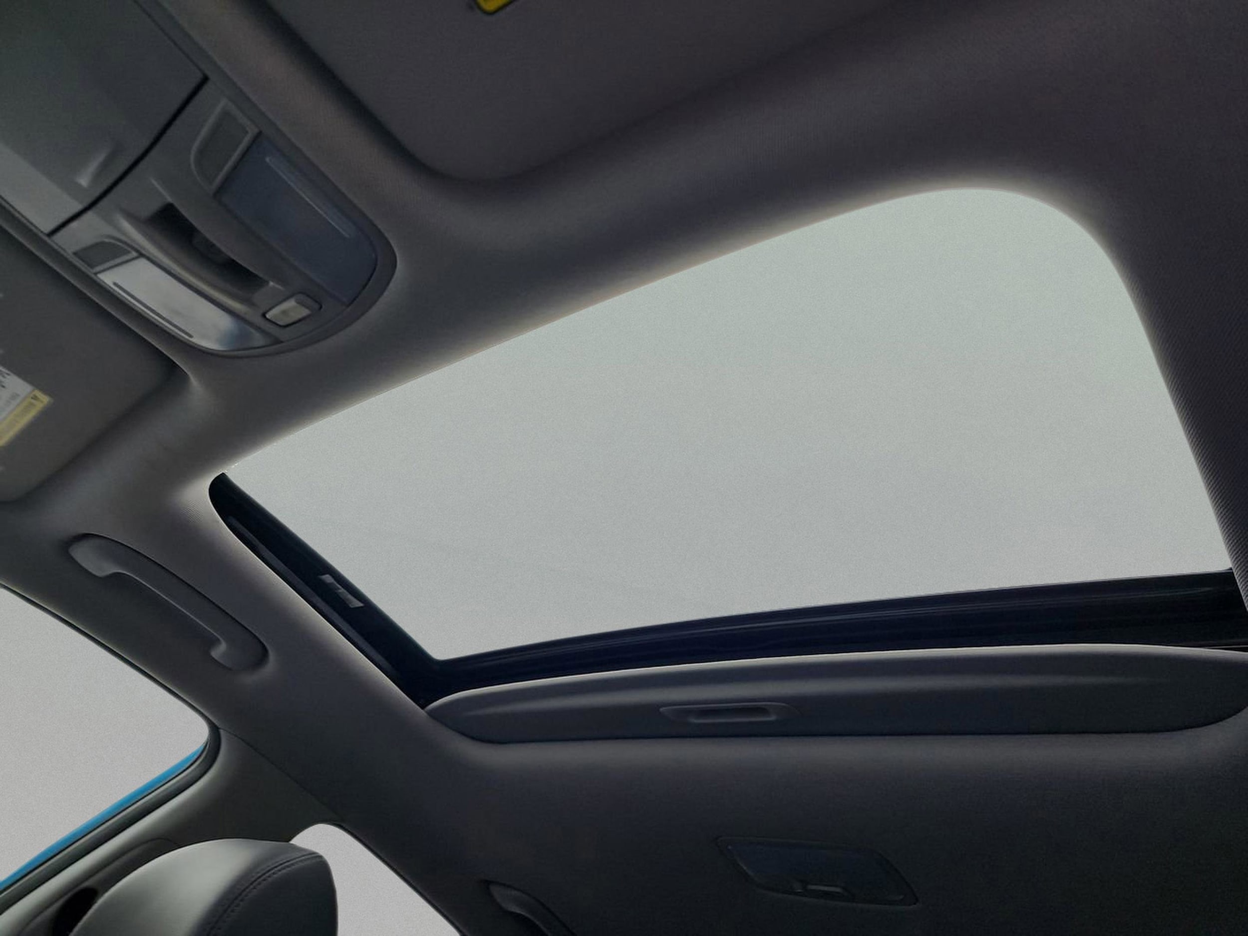 2022 Hyundai Kona Limited - Photo 29