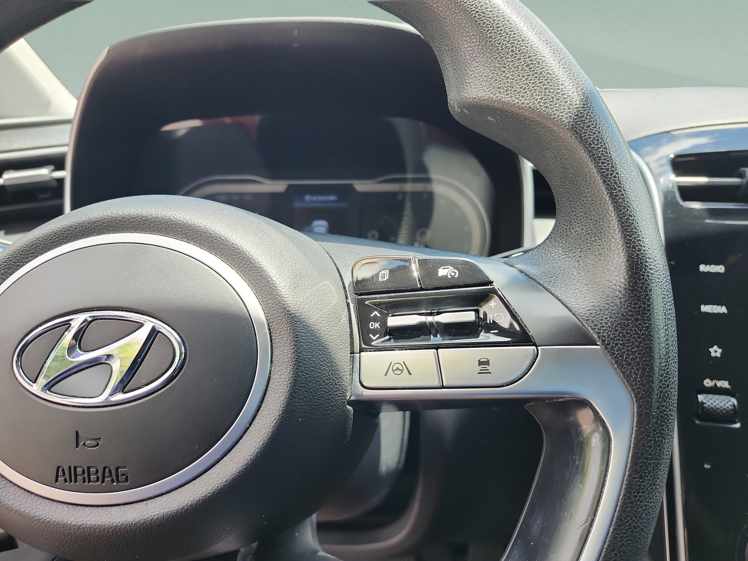 2022 Hyundai Tucson SEL - Photo 25