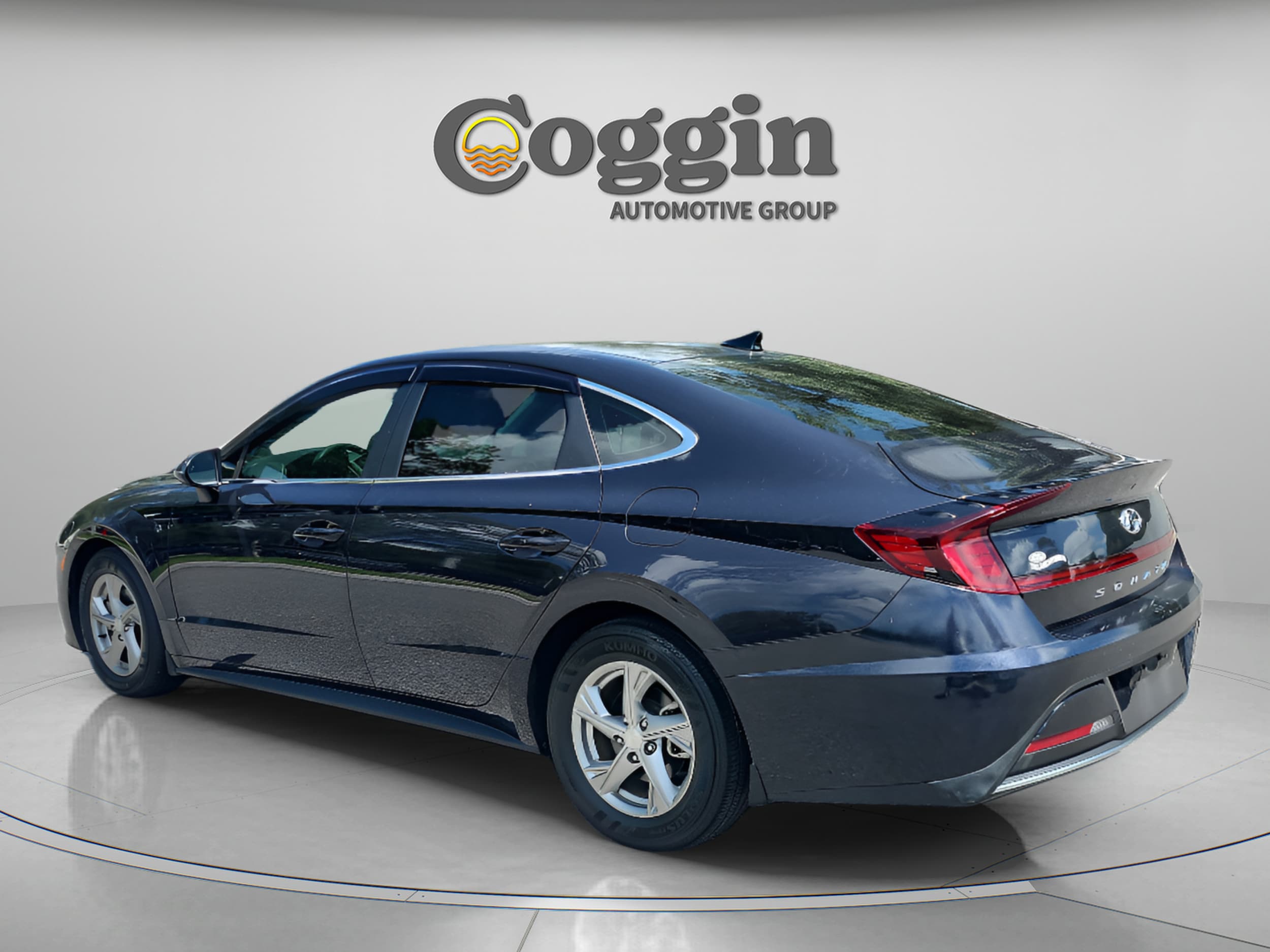 2023 Hyundai Sonata SE - Photo 4