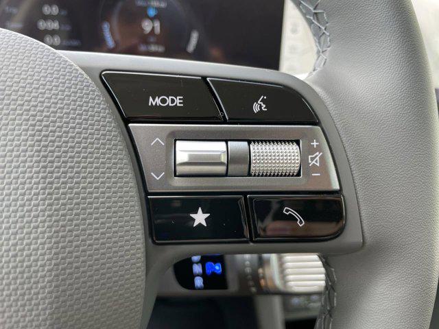 2025 Hyundai IONIQ 5 SEL - Photo 25