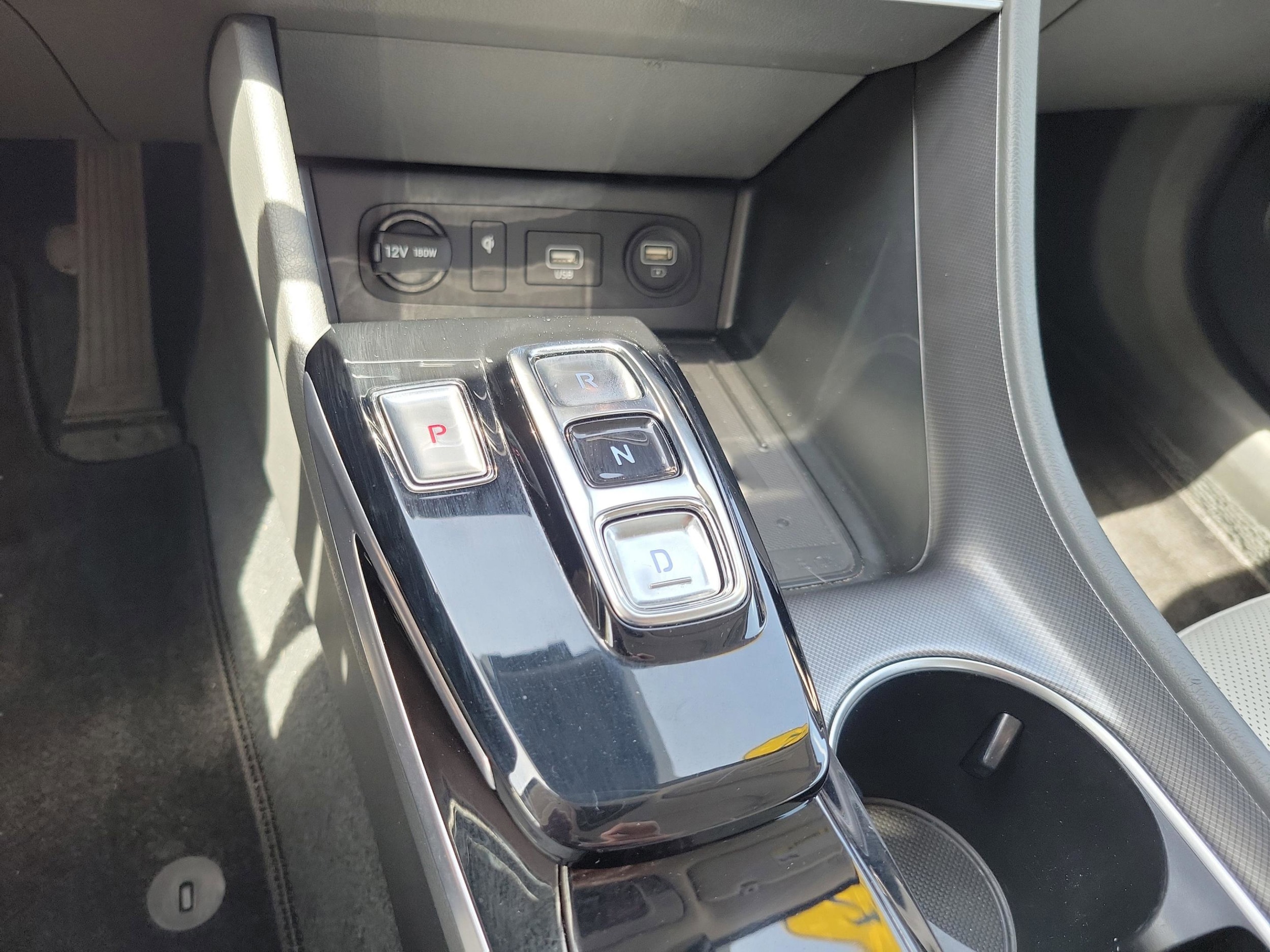 2022 Hyundai Sonata Limited - Photo 31