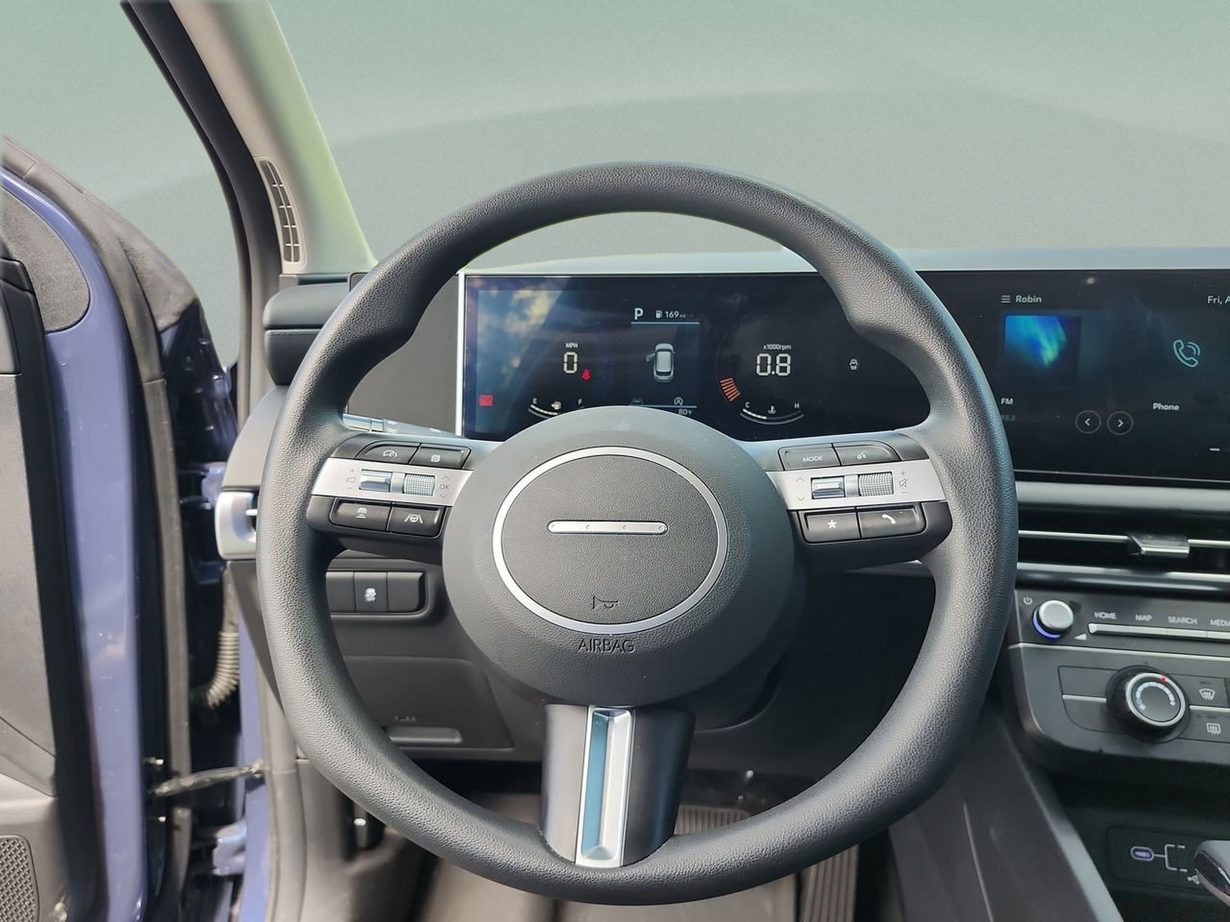 2025 Hyundai Tucson SE - Photo 10