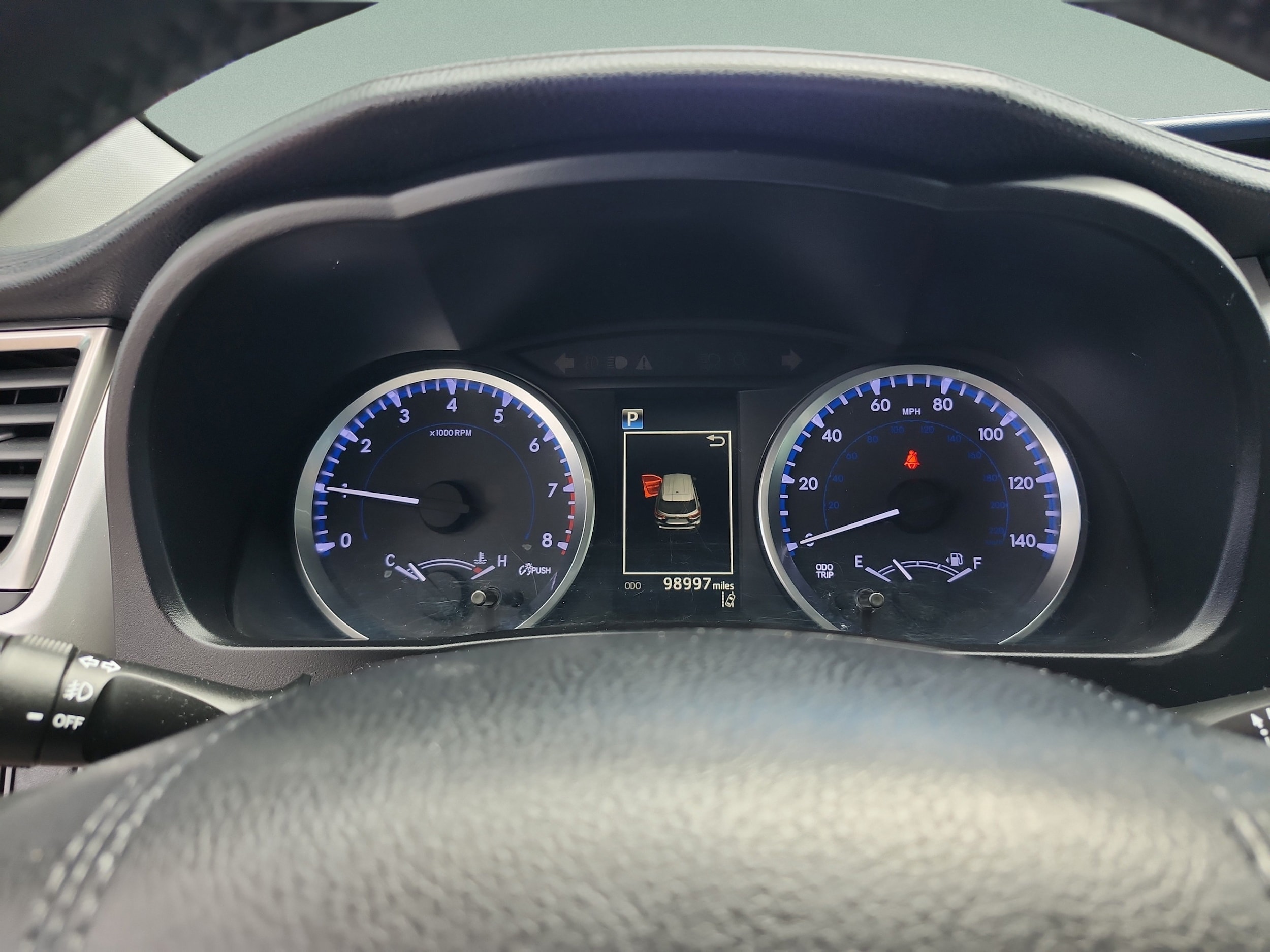 2018 Toyota Highlander LE Plus - Photo 10