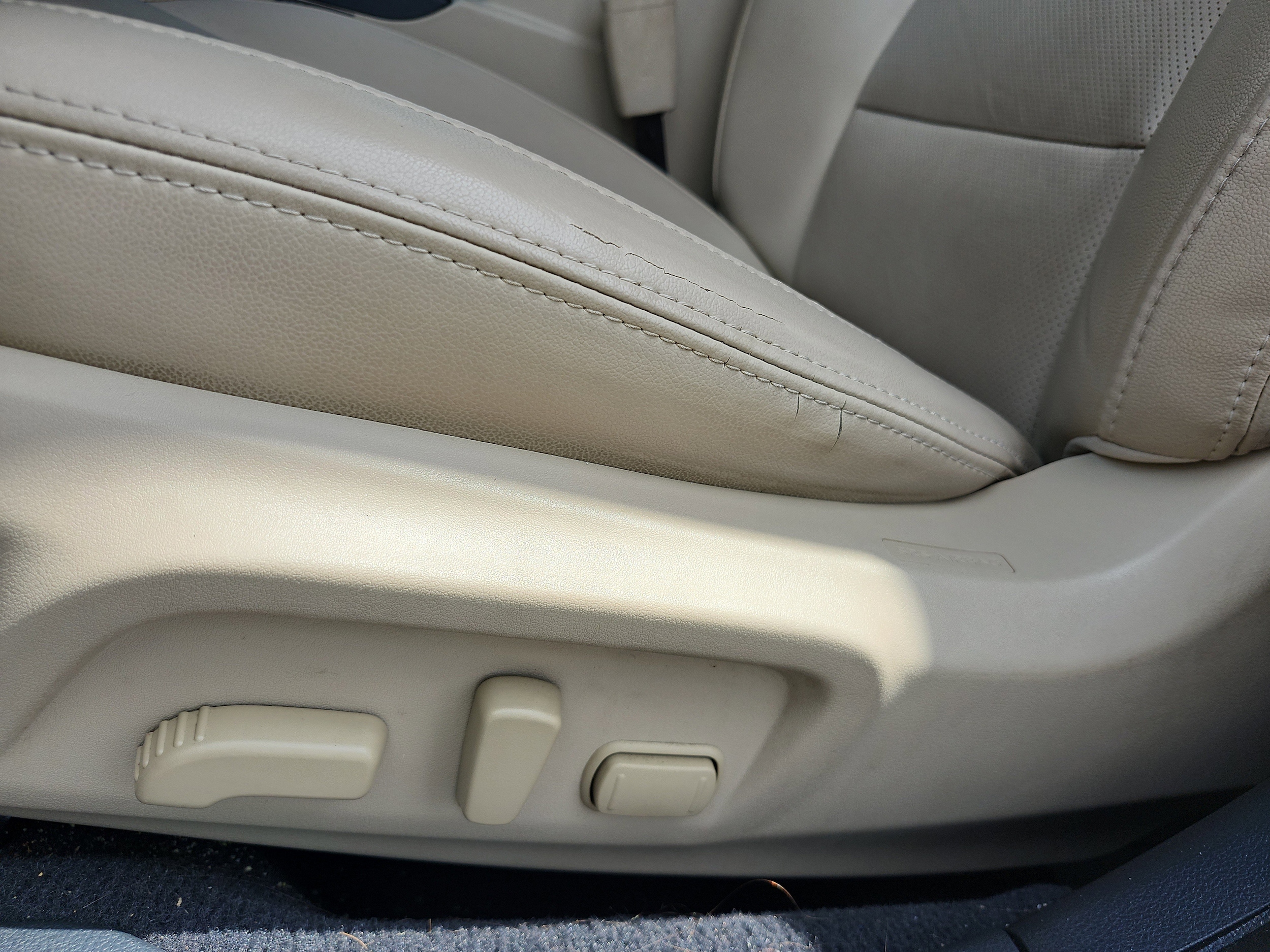 2017 Subaru Outback Limited - Photo 15