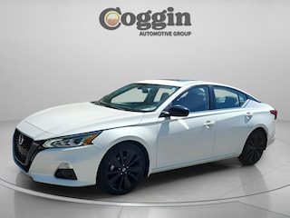 2022 Nissan Altima 2.5 SR Sedan