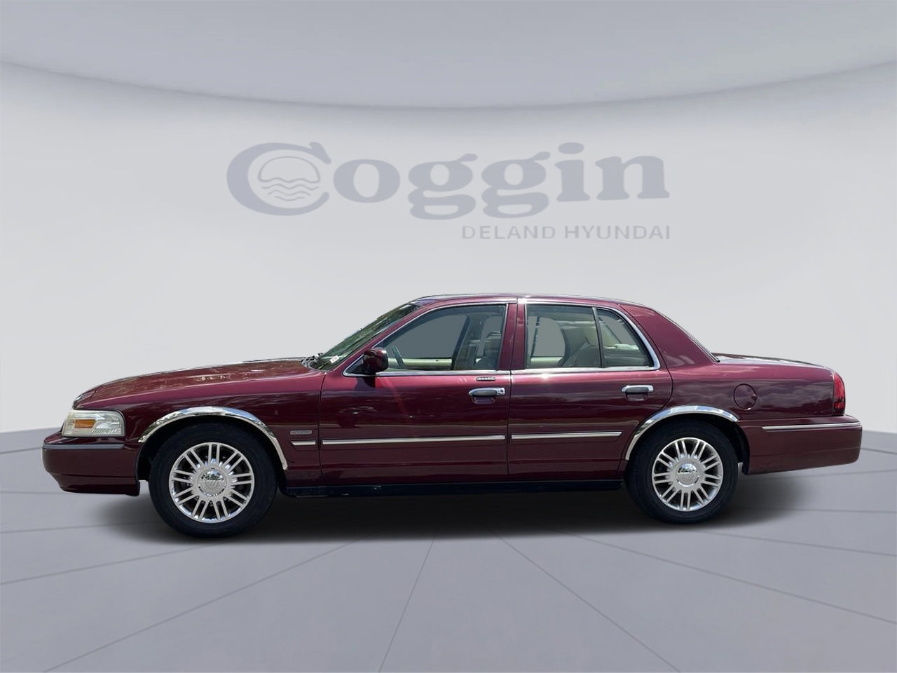 Used 2009 Mercury Grand Marquis LS with VIN 2MEHM75V79X616618 for sale in Deland, FL
