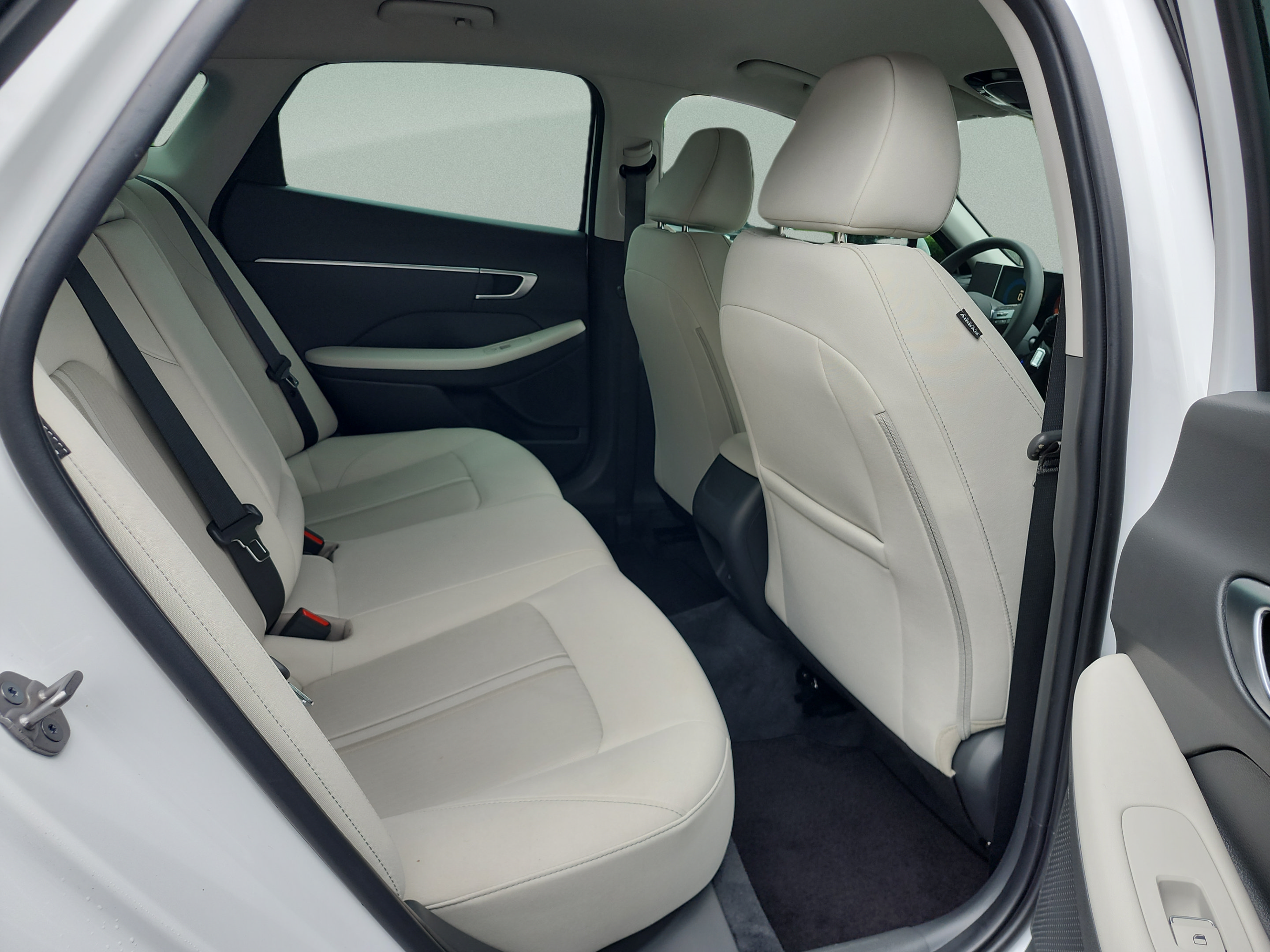 2024 Hyundai Sonata SEL - Photo 19