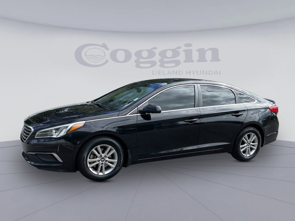 Used 2017 Hyundai Sonata SE Sedan