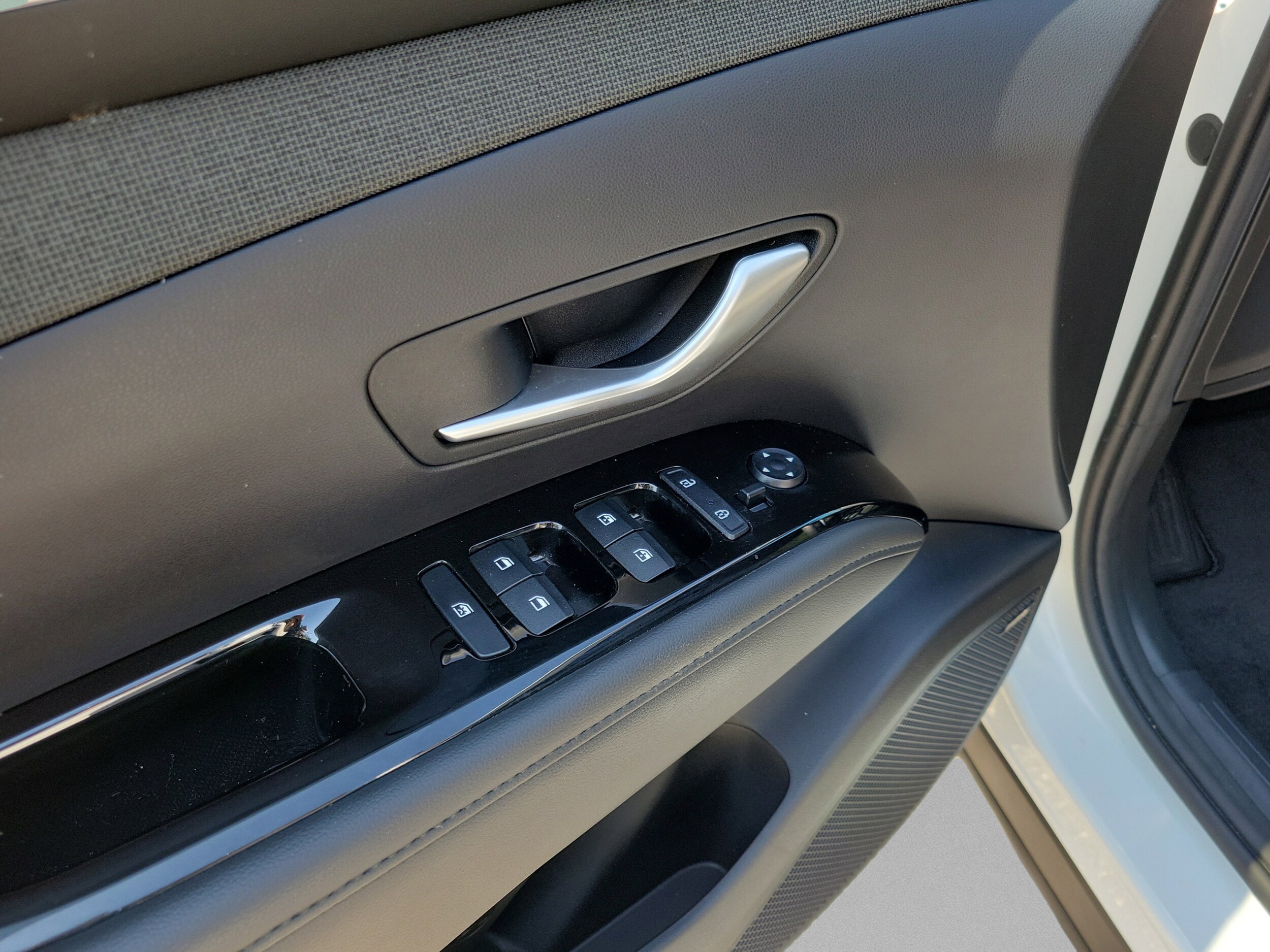 2024 Hyundai Santa Cruz Limited - Photo 23