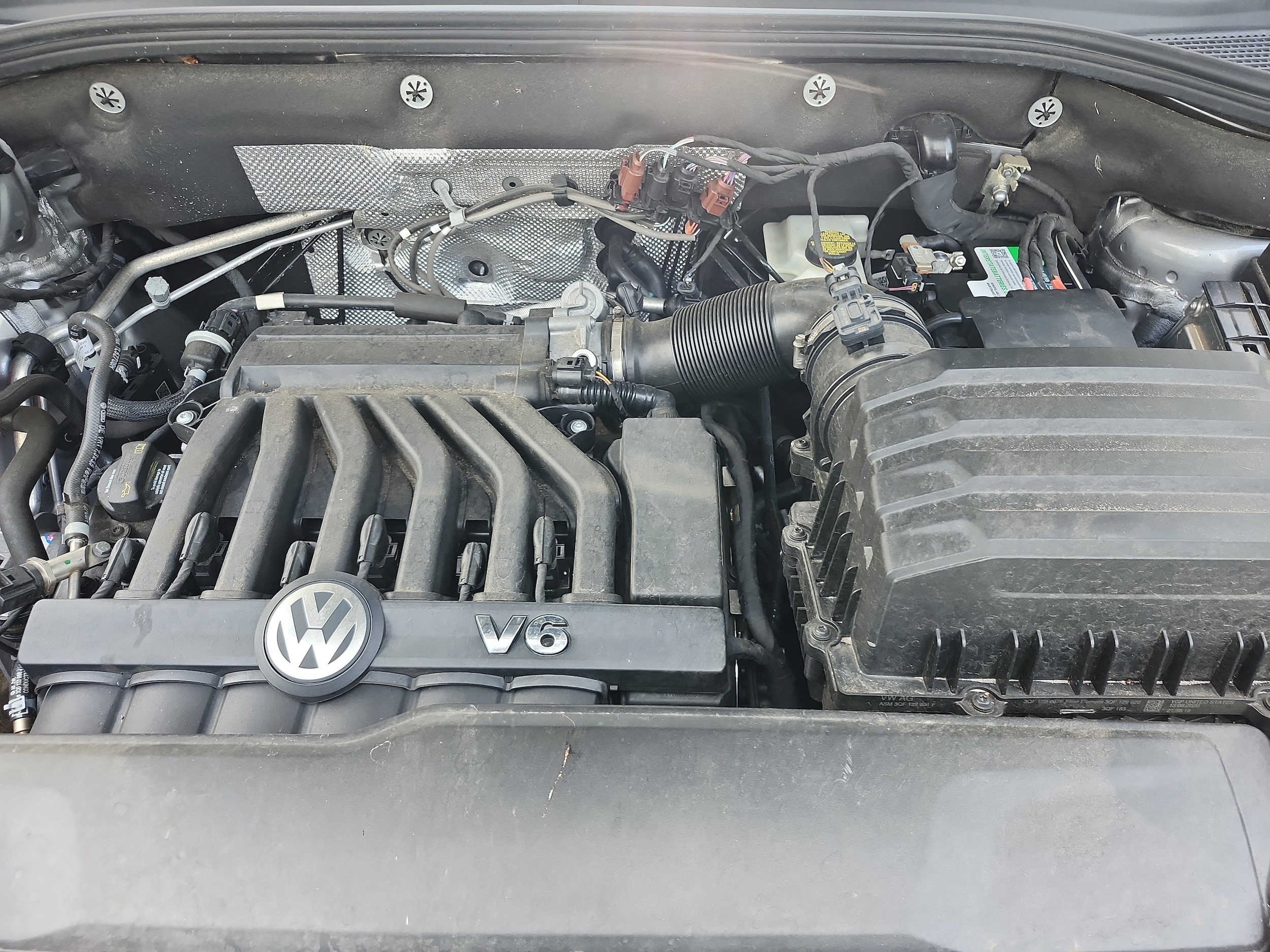 2020 Volkswagen Atlas Cross Sport SE w/Tech R-Line - Photo 24