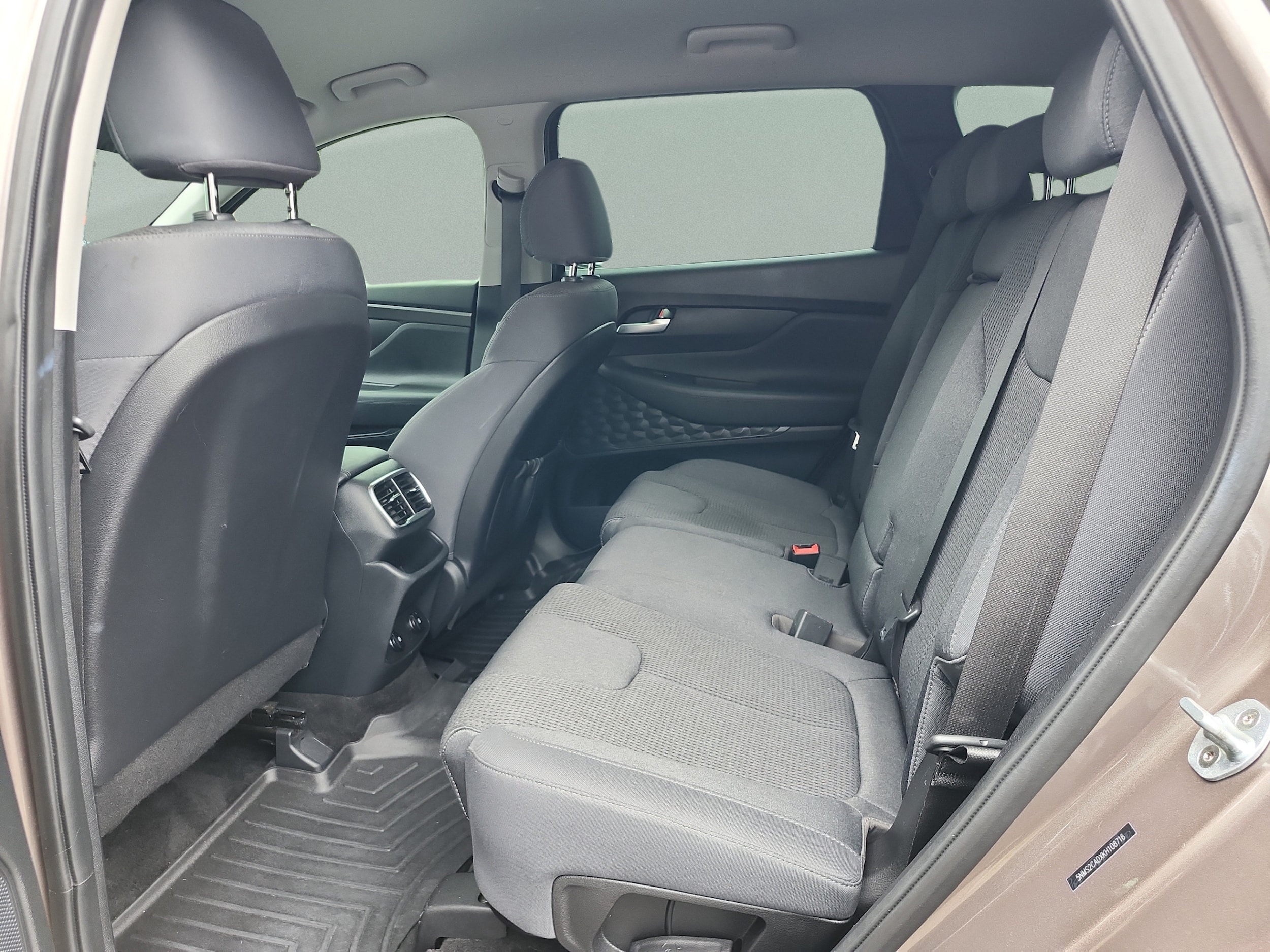 2019 Hyundai Santa Fe SE - Photo 16