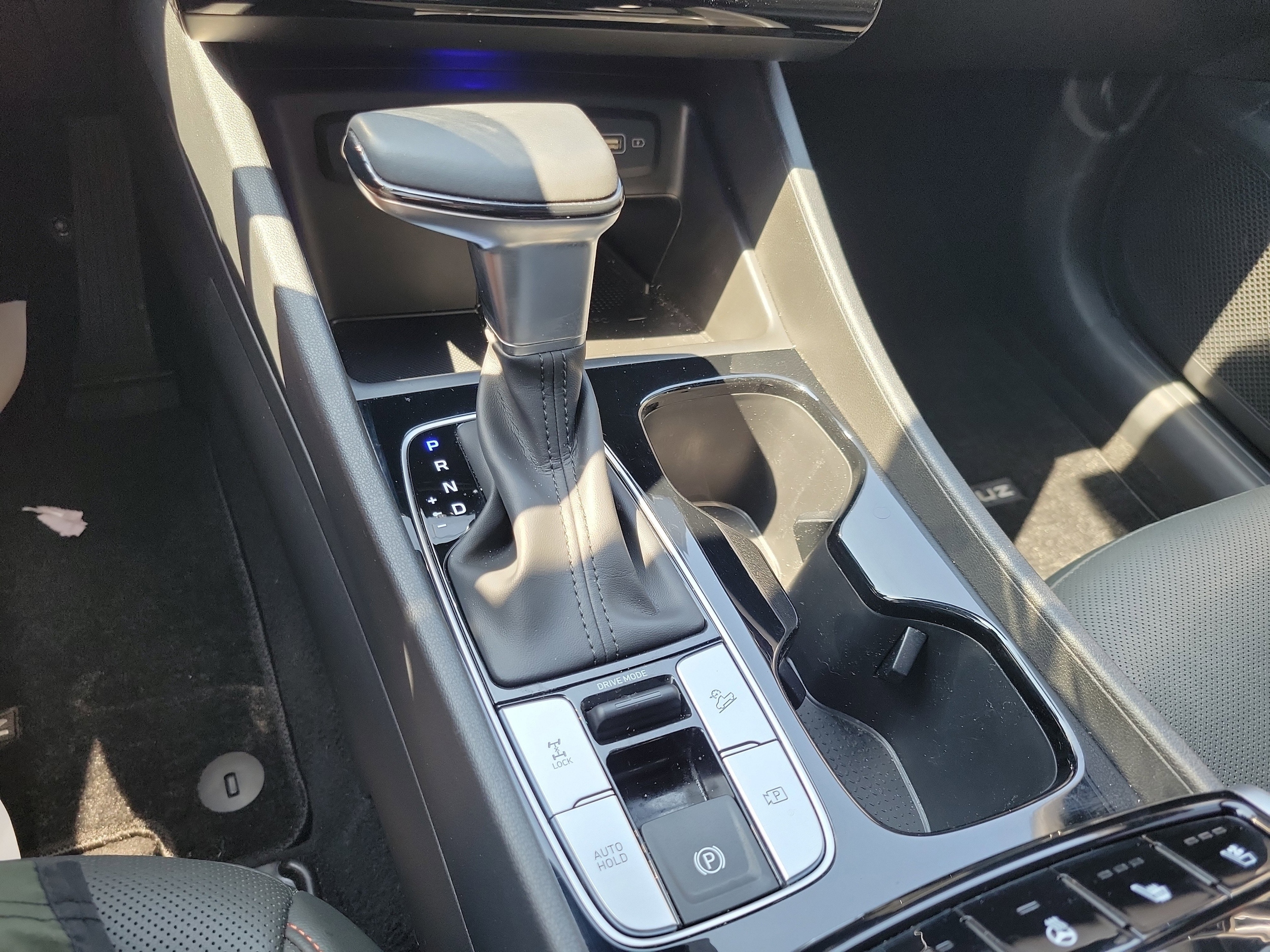 2024 Hyundai Santa Cruz Limited - Photo 7