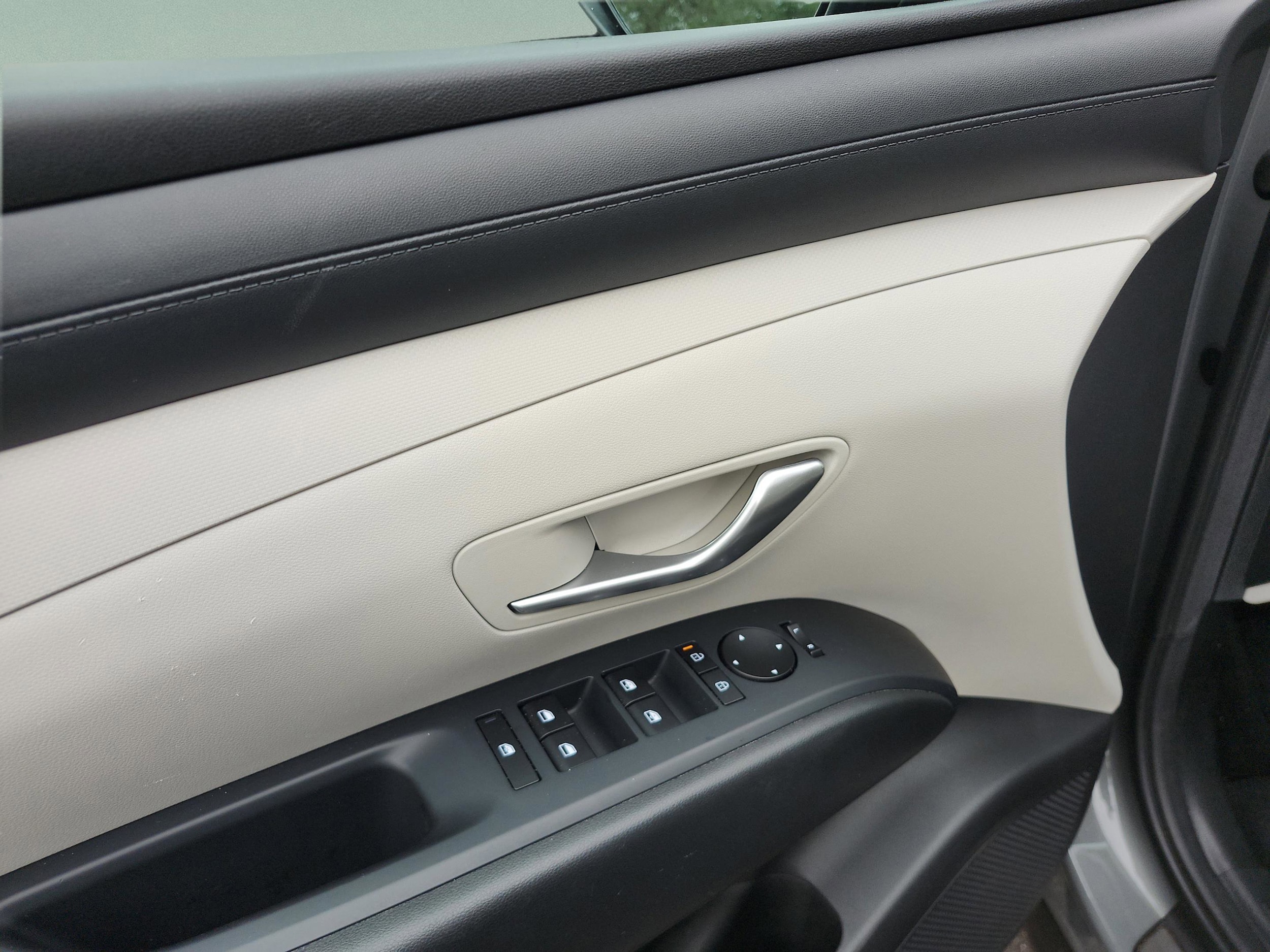 2025 Hyundai Tucson SEL - Photo 16