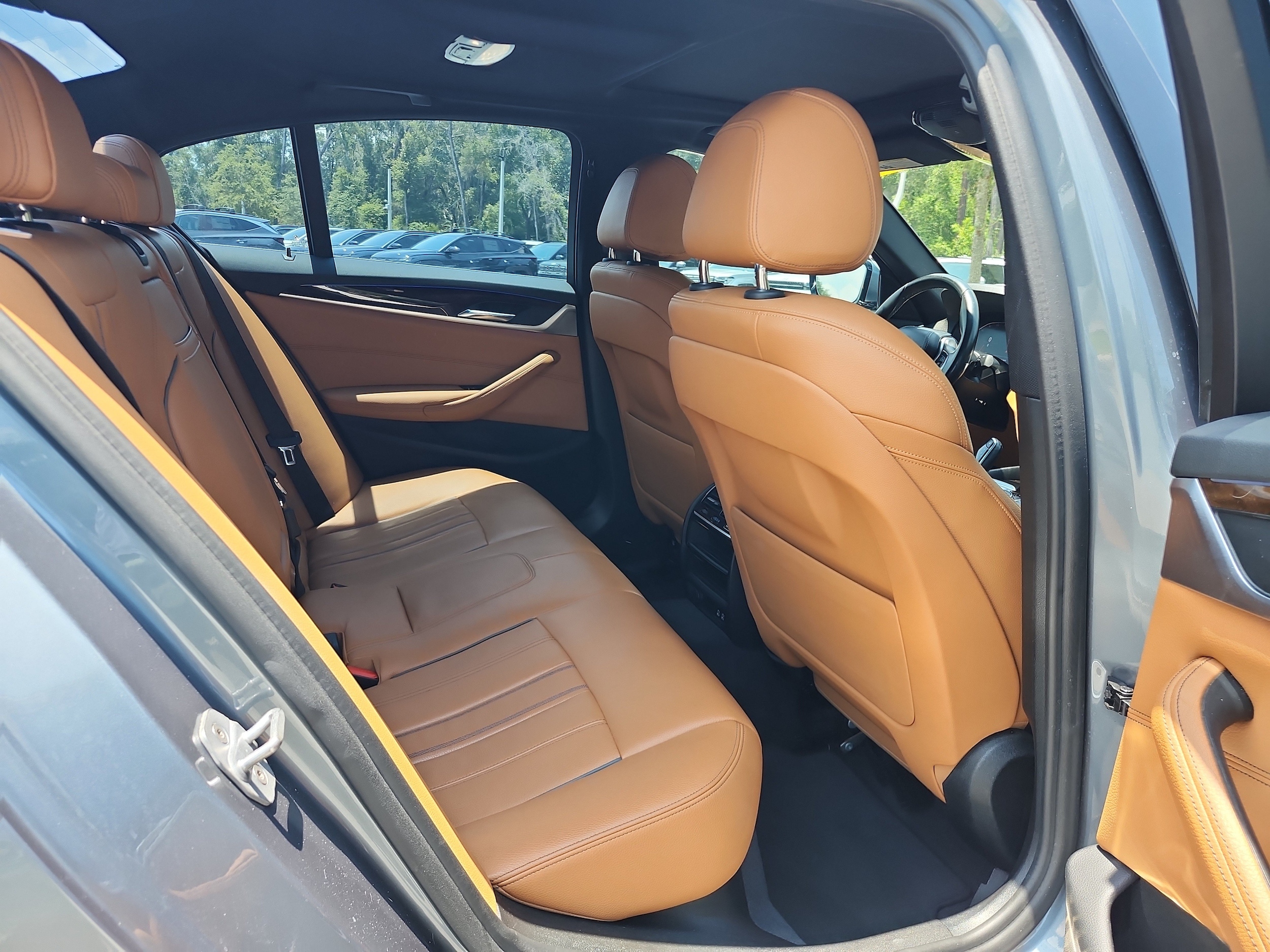 2020 BMW 5 Series 530i - Photo 20