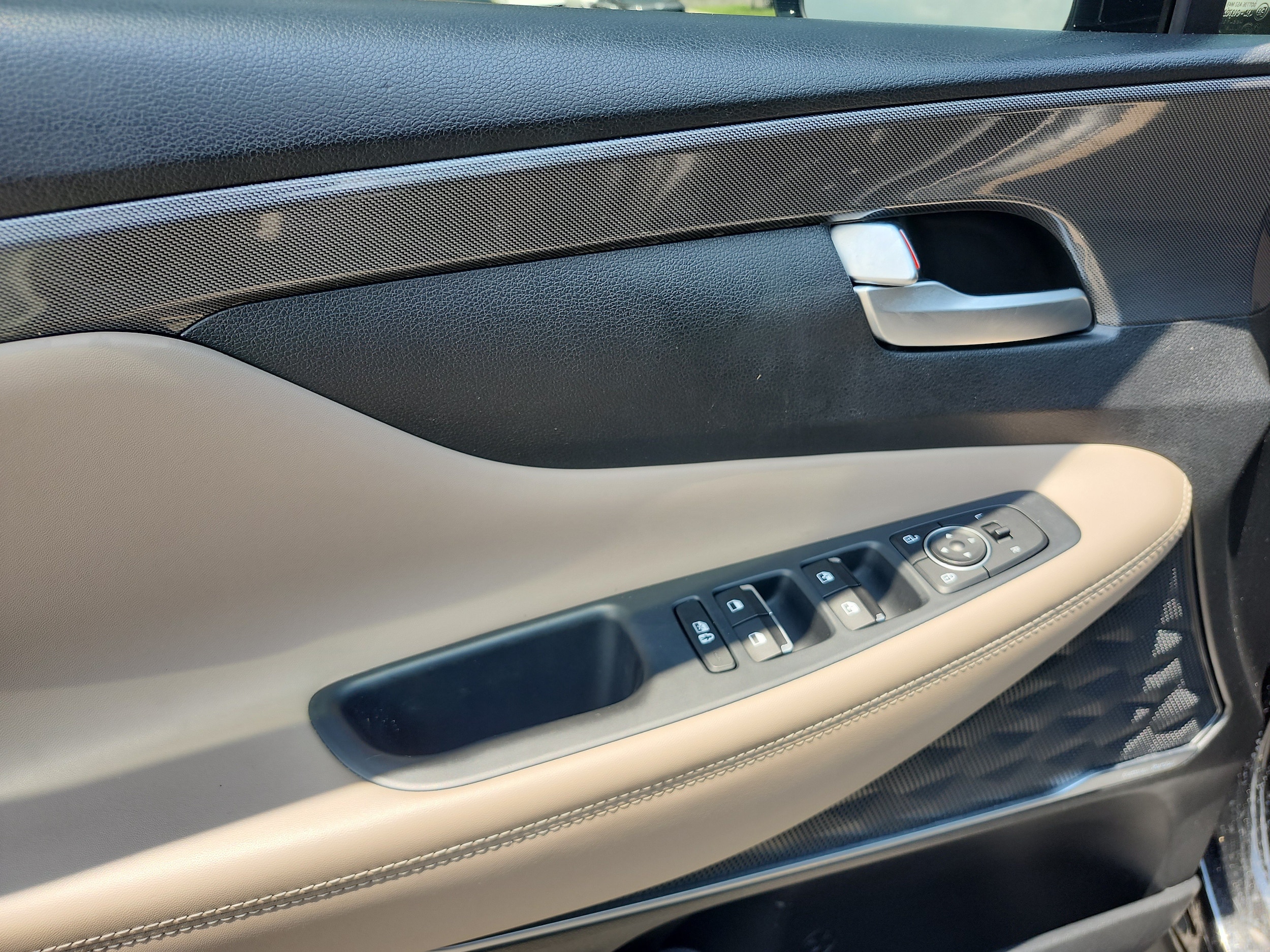 2022 Hyundai Santa Fe SEL - Photo 18