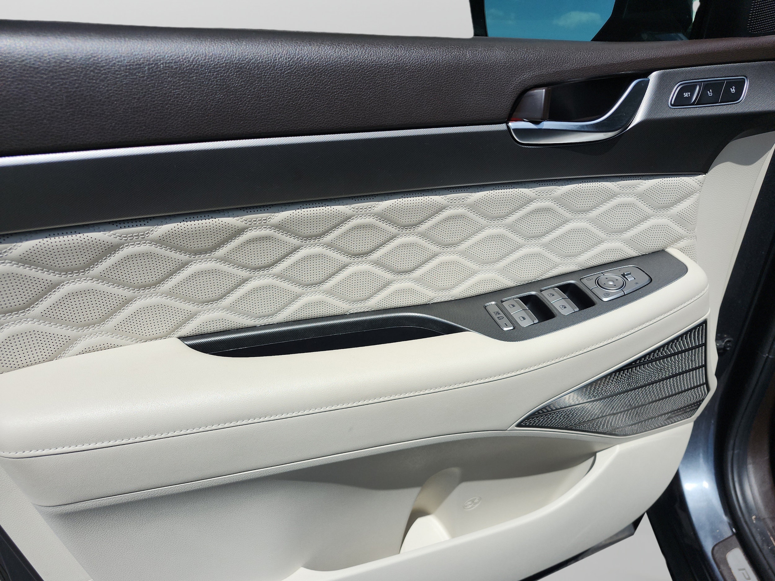 2020 Hyundai Palisade Limited - Photo 18