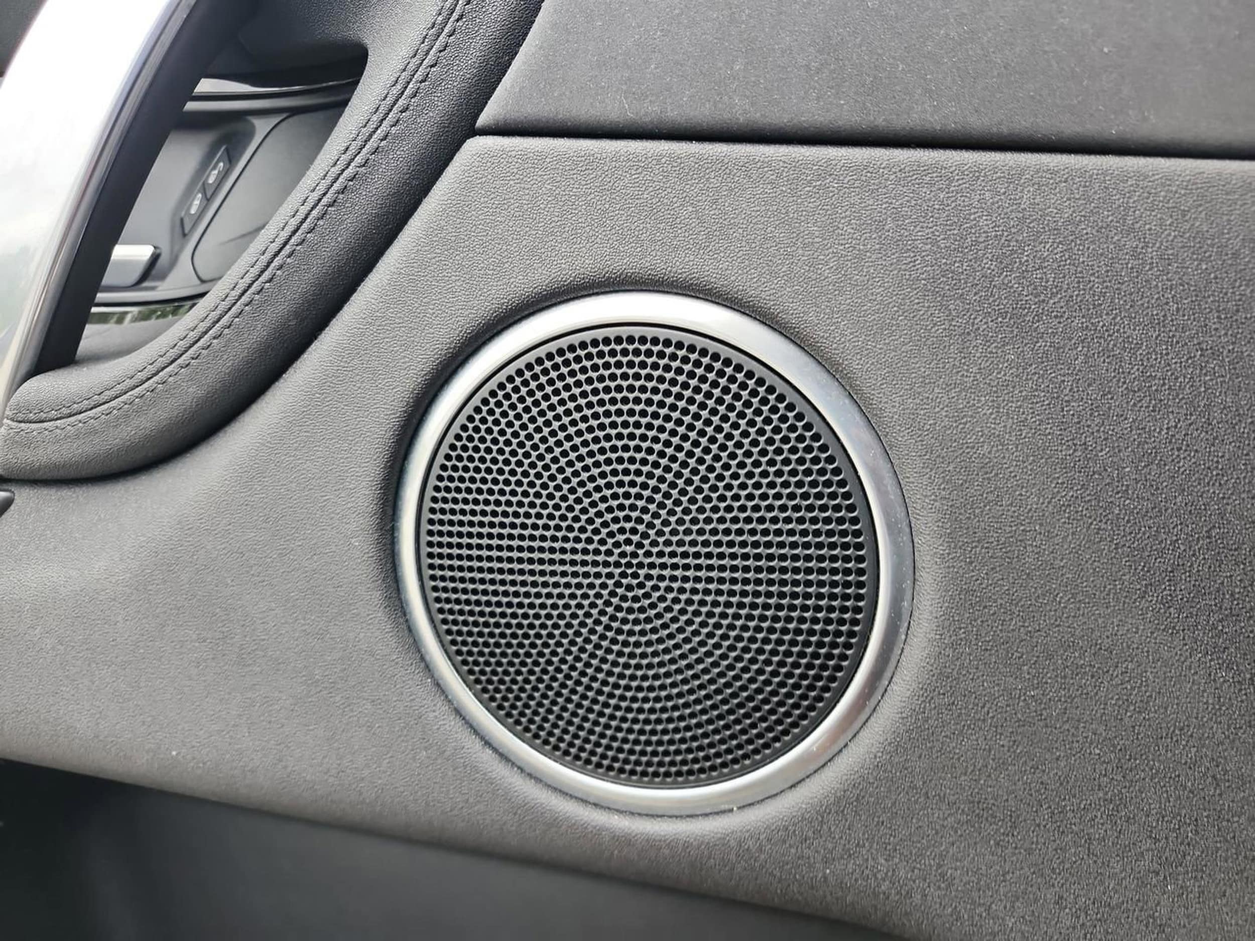 2020 Land Rover Discovery Sport SE - Photo 20