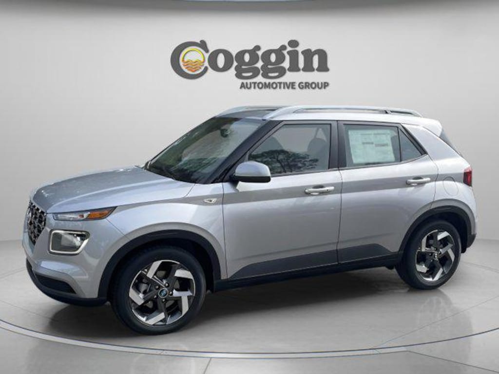 New 2026 Hyundai Venue SEL SUV