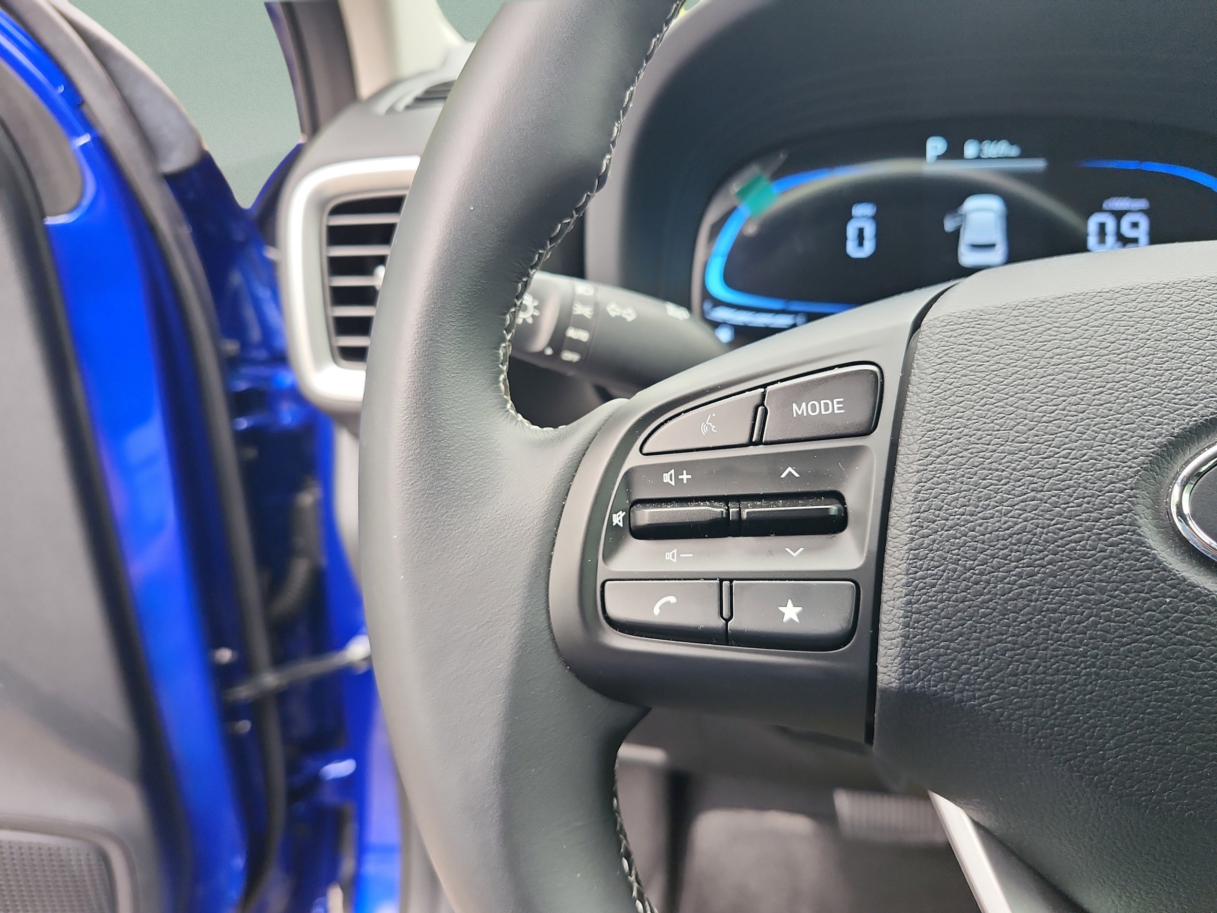 2026 Hyundai Venue SEL - Photo 14