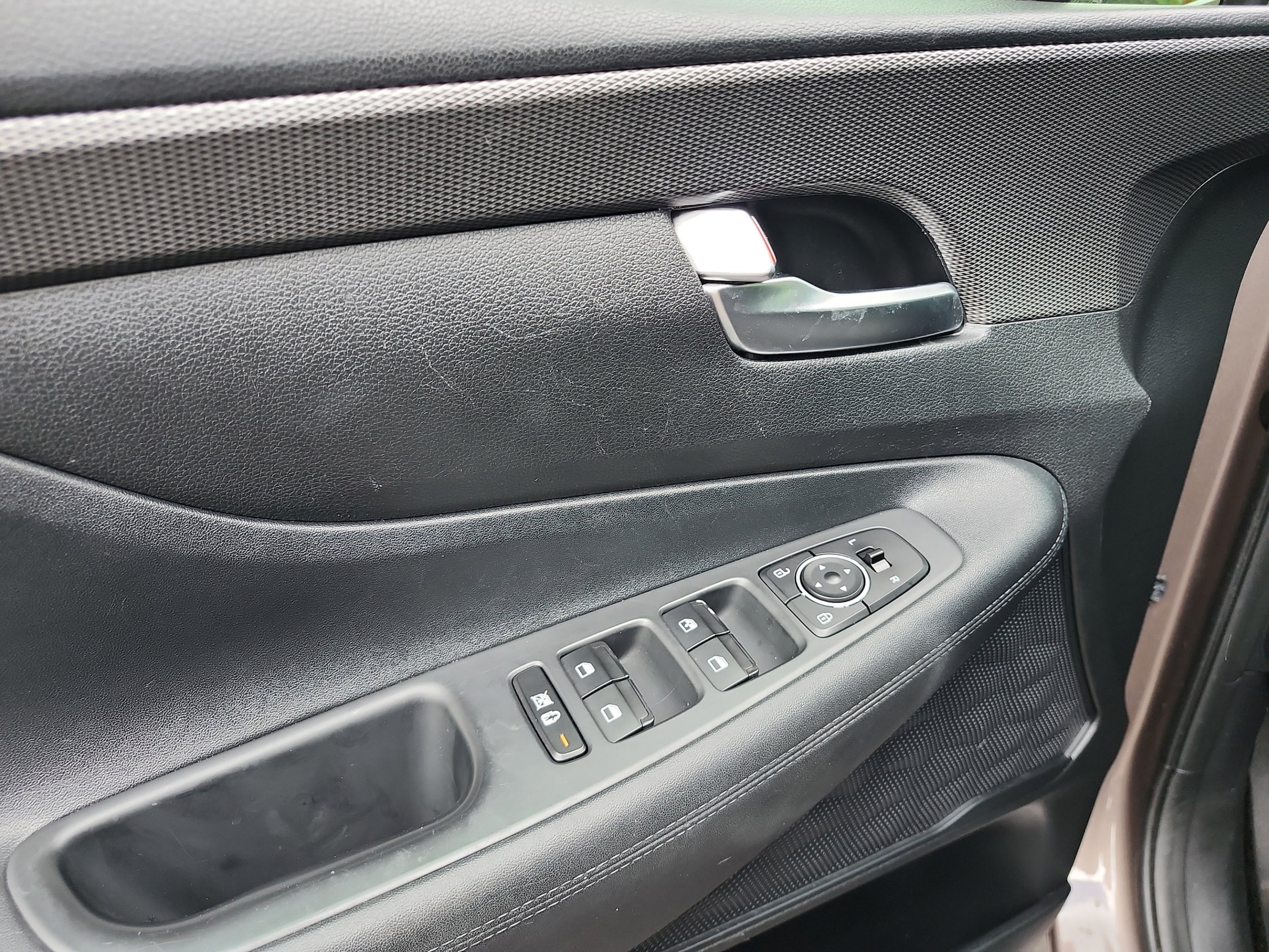 2019 Hyundai Santa Fe SE - Photo 15