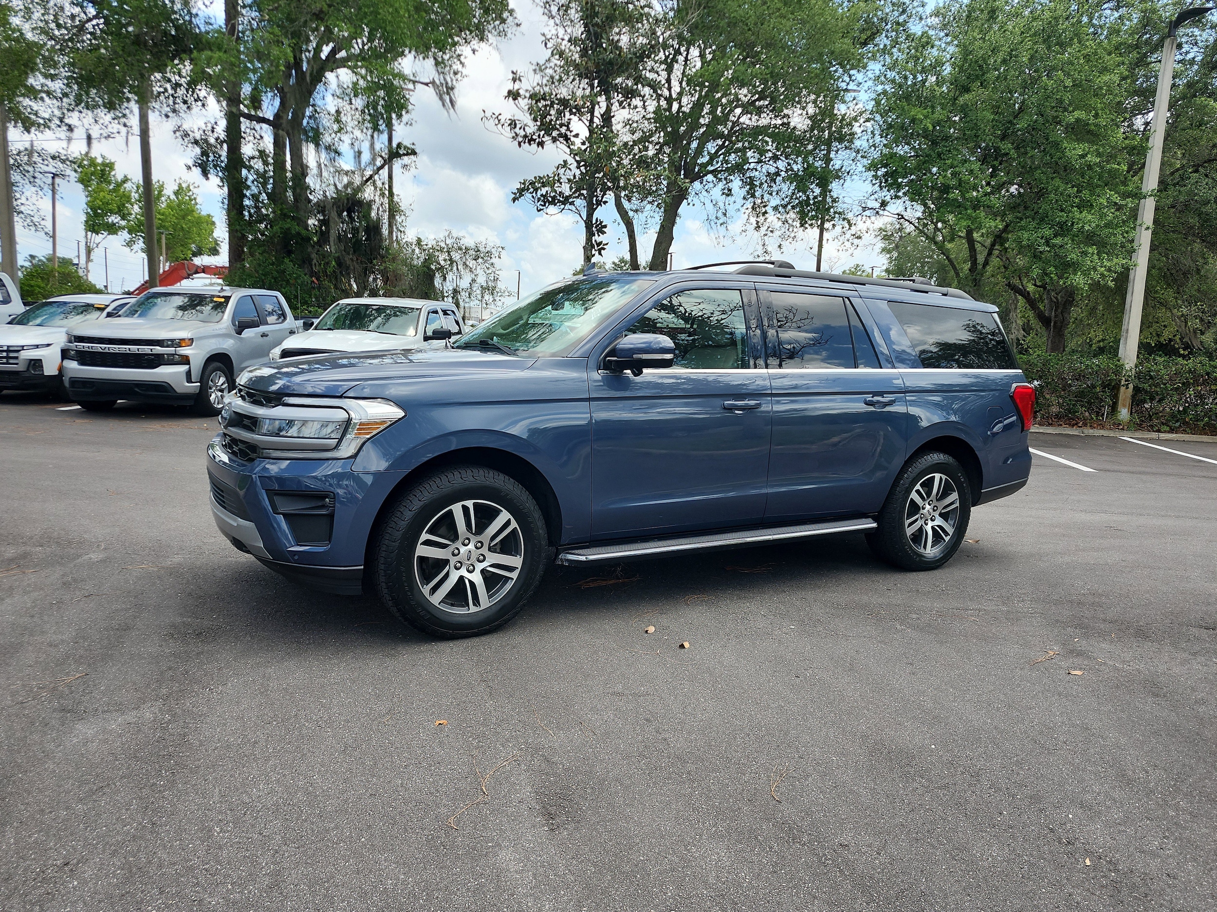 2022 Ford Expedition XLT MAX 4x4's photo
