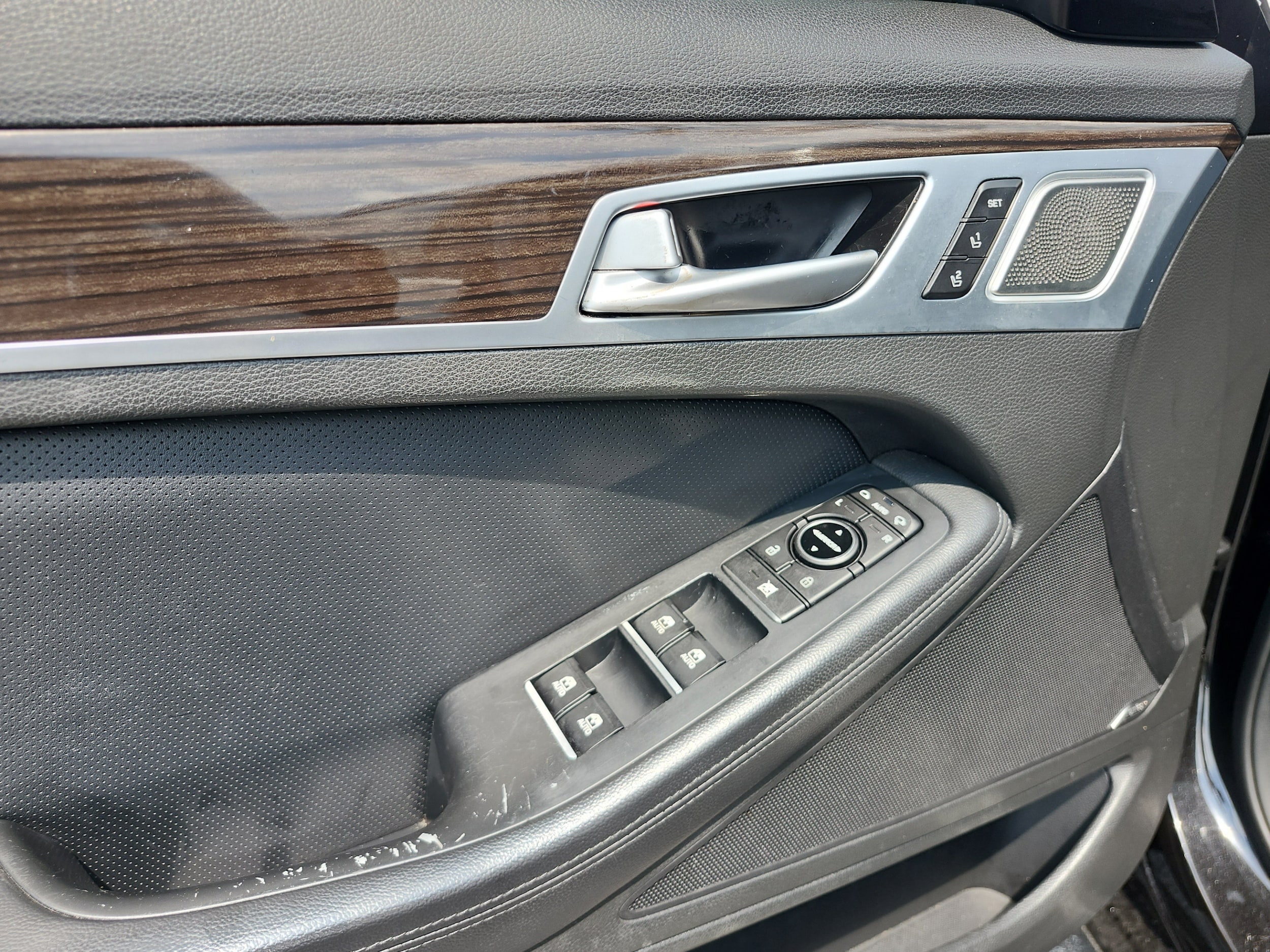 2018 GENESIS G80 Base - Photo 17