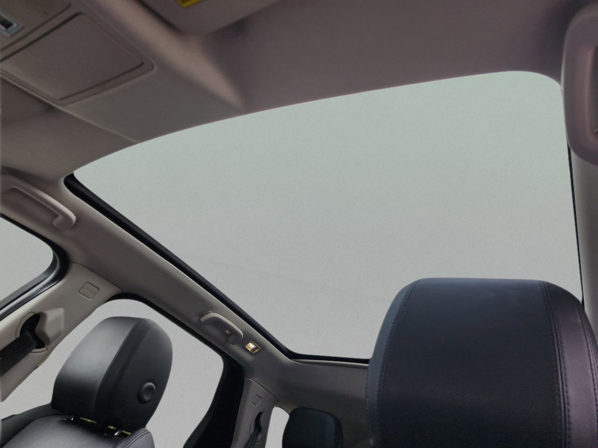 2020 Land Rover Discovery Sport SE - Photo 24